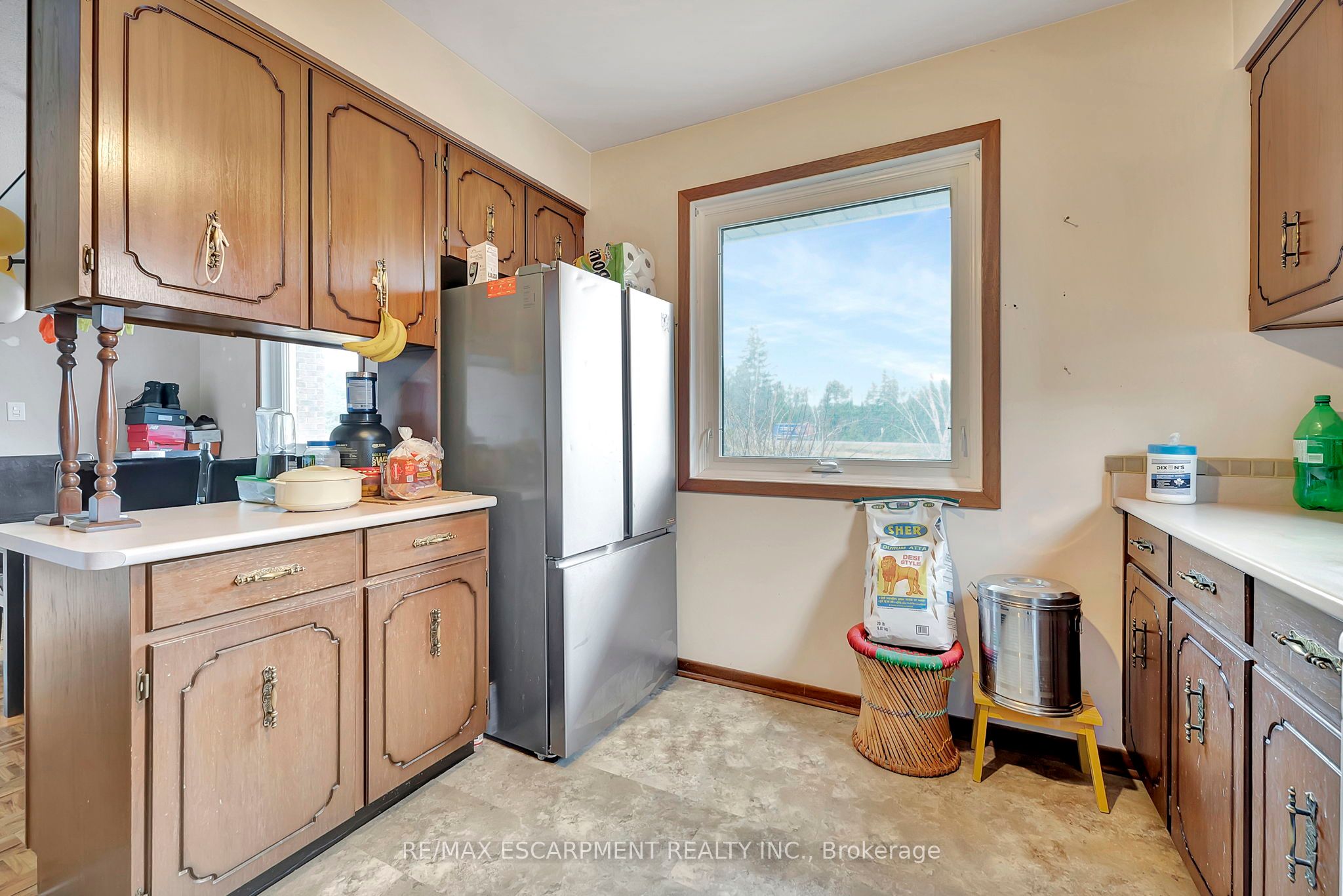 2280 Highway 6 N/a Property Photo 9