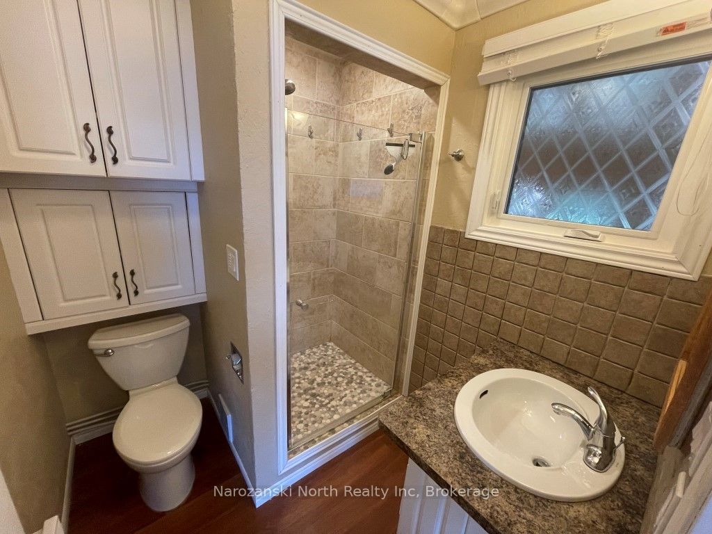 22-b Beaver Road Property Photo 12