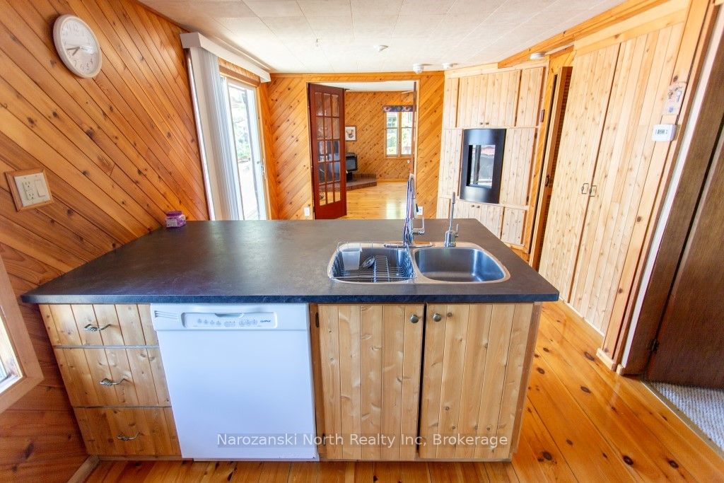 22-b Beaver Road Property Photo 24