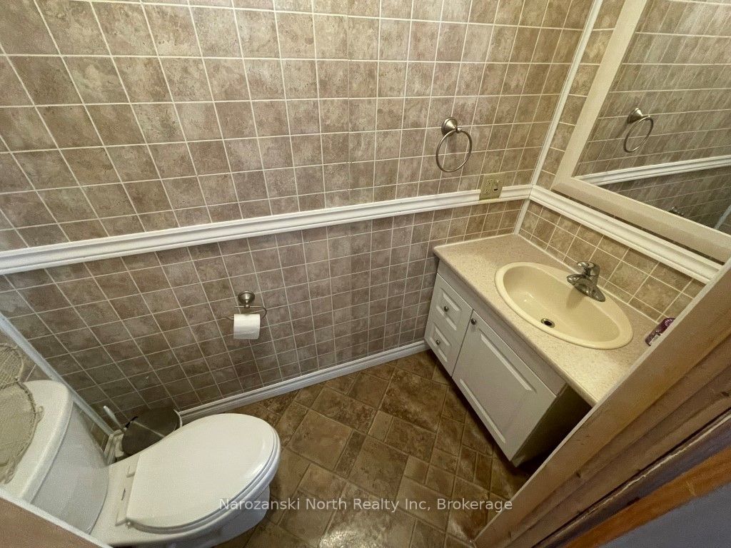 22-b Beaver Road Property Photo 34