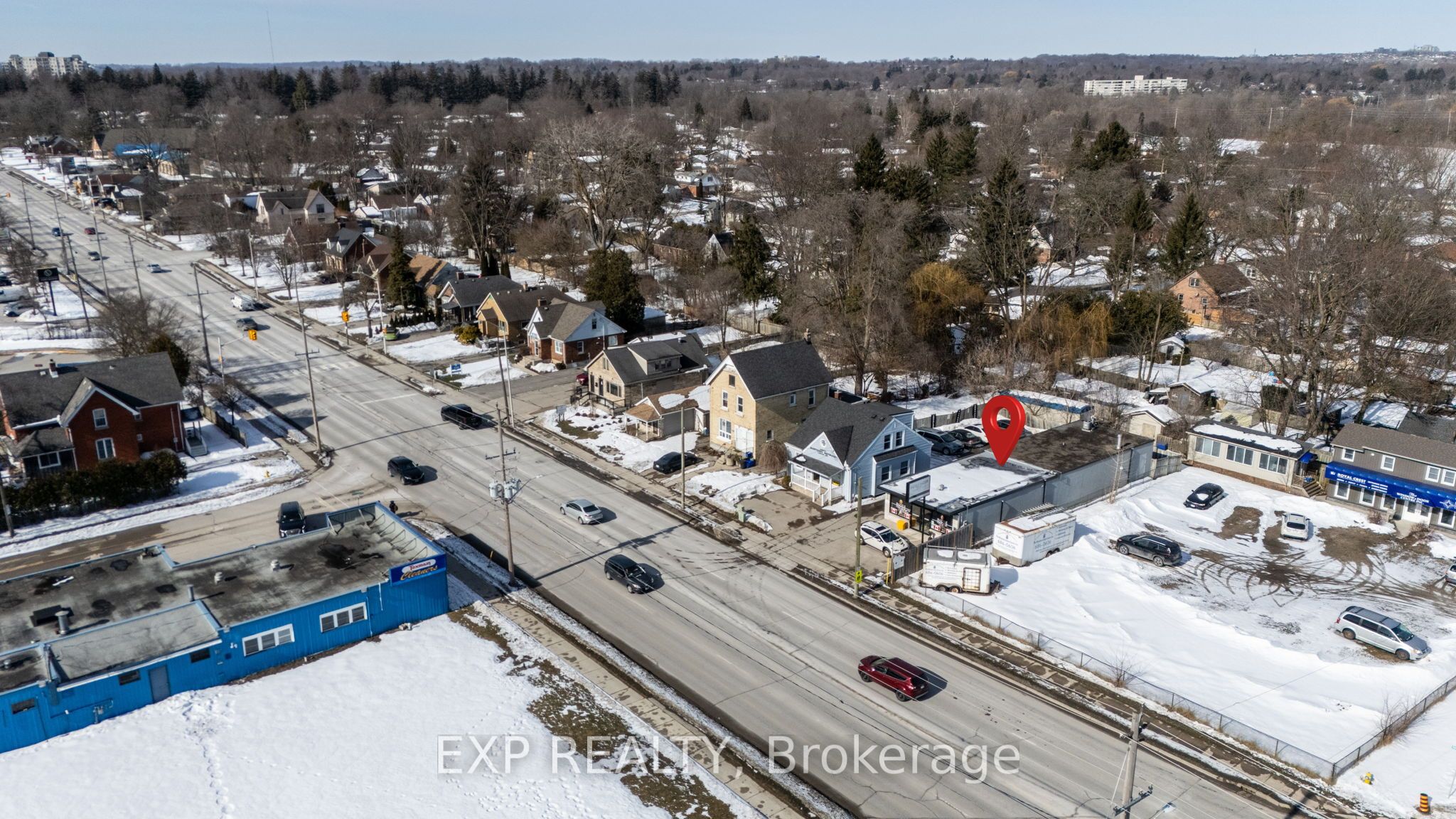 319 Springbank Drive Property Photo 26