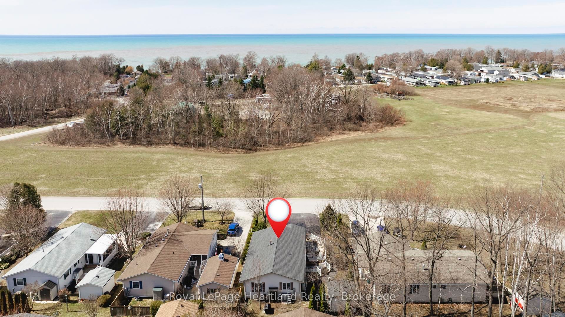 6 Champlain Boulevard Property Photo 2