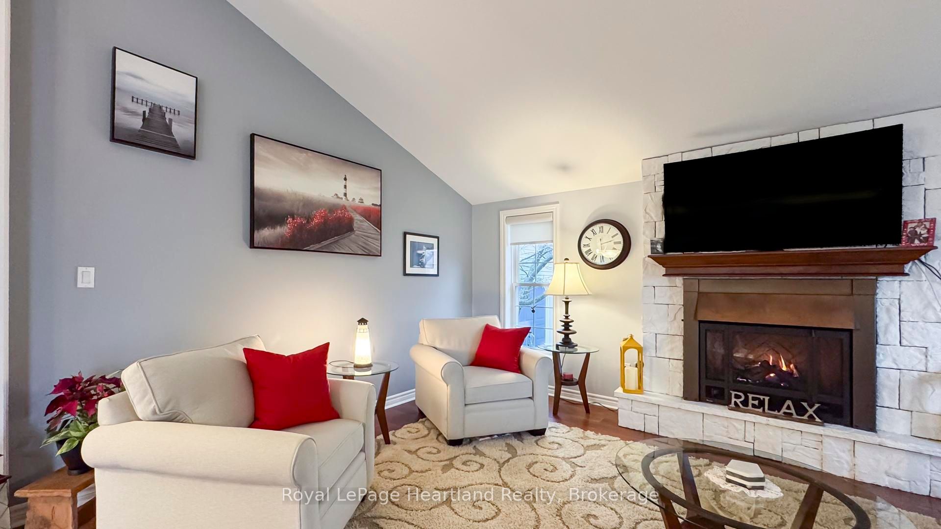6 Champlain Boulevard Property Photo 7