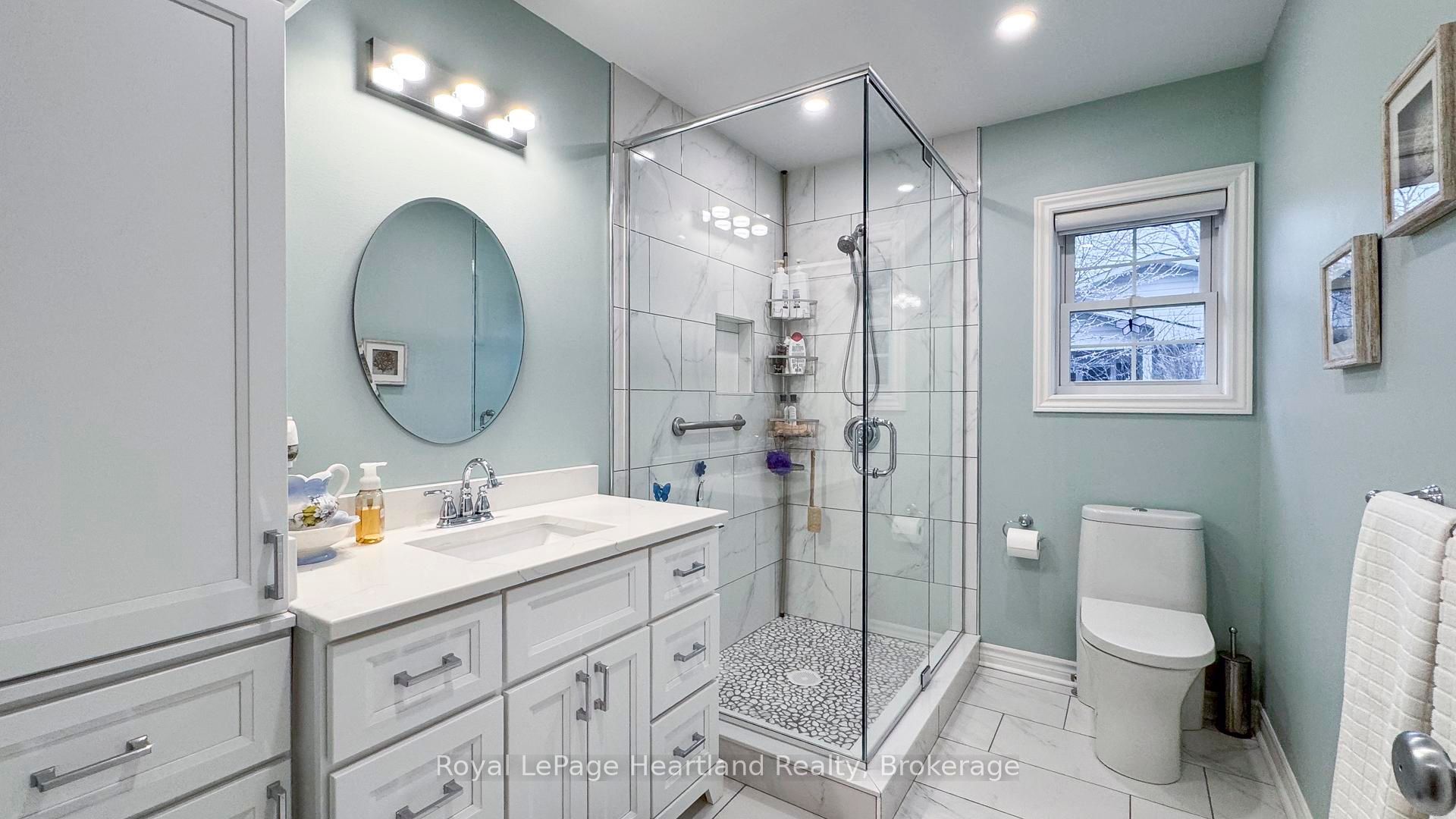 6 Champlain Boulevard Property Photo 23