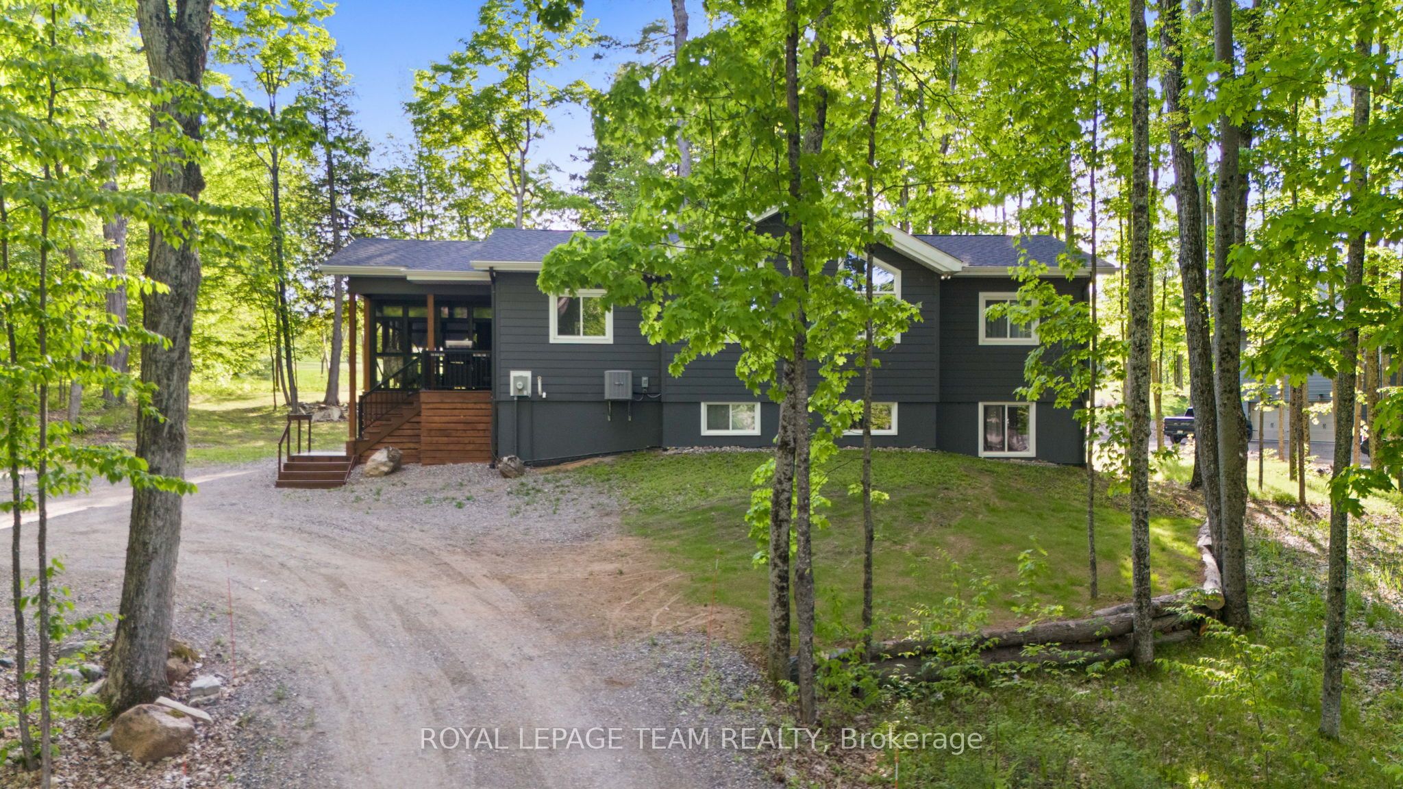 31 Morning Flight Court Property Photo