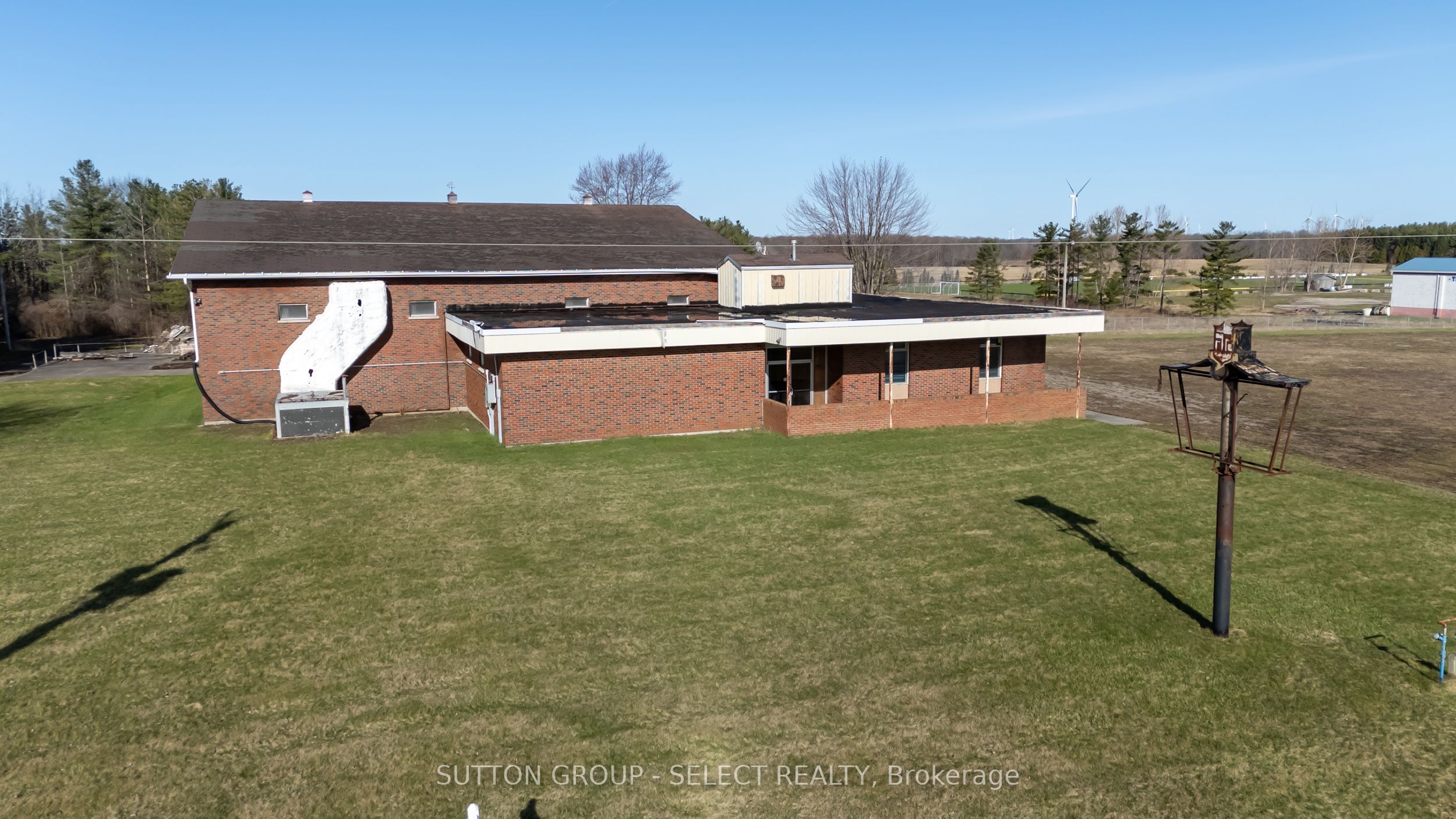 7129 Arkona Road Property Photo 3