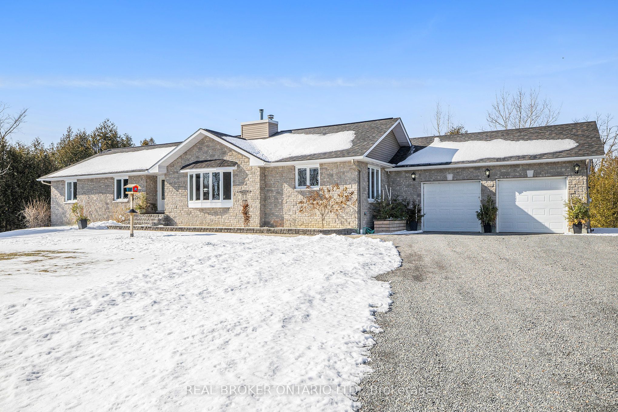 281 Balmoral Drive Property Photo