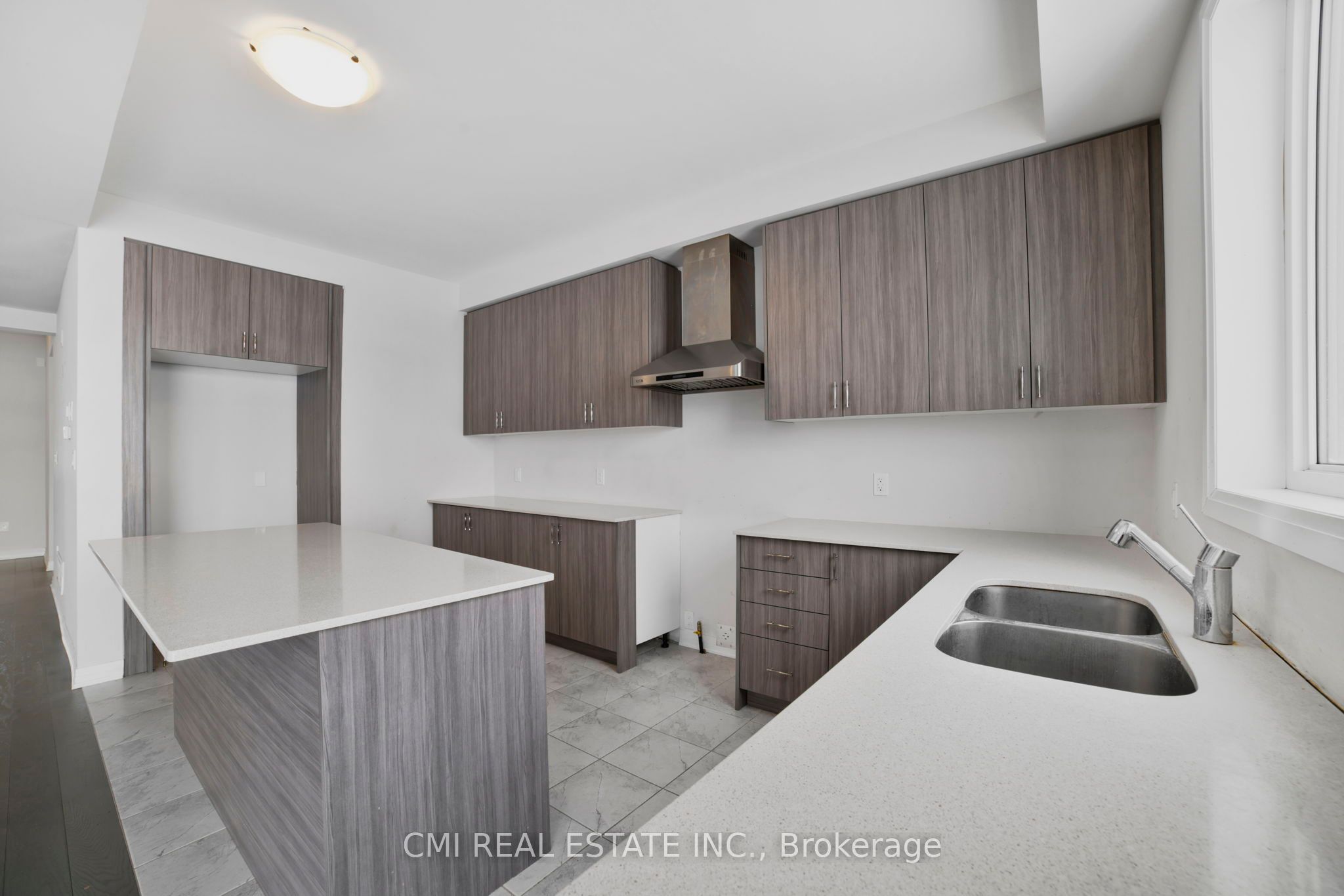 177 Leslie Davis St Property Photo 11