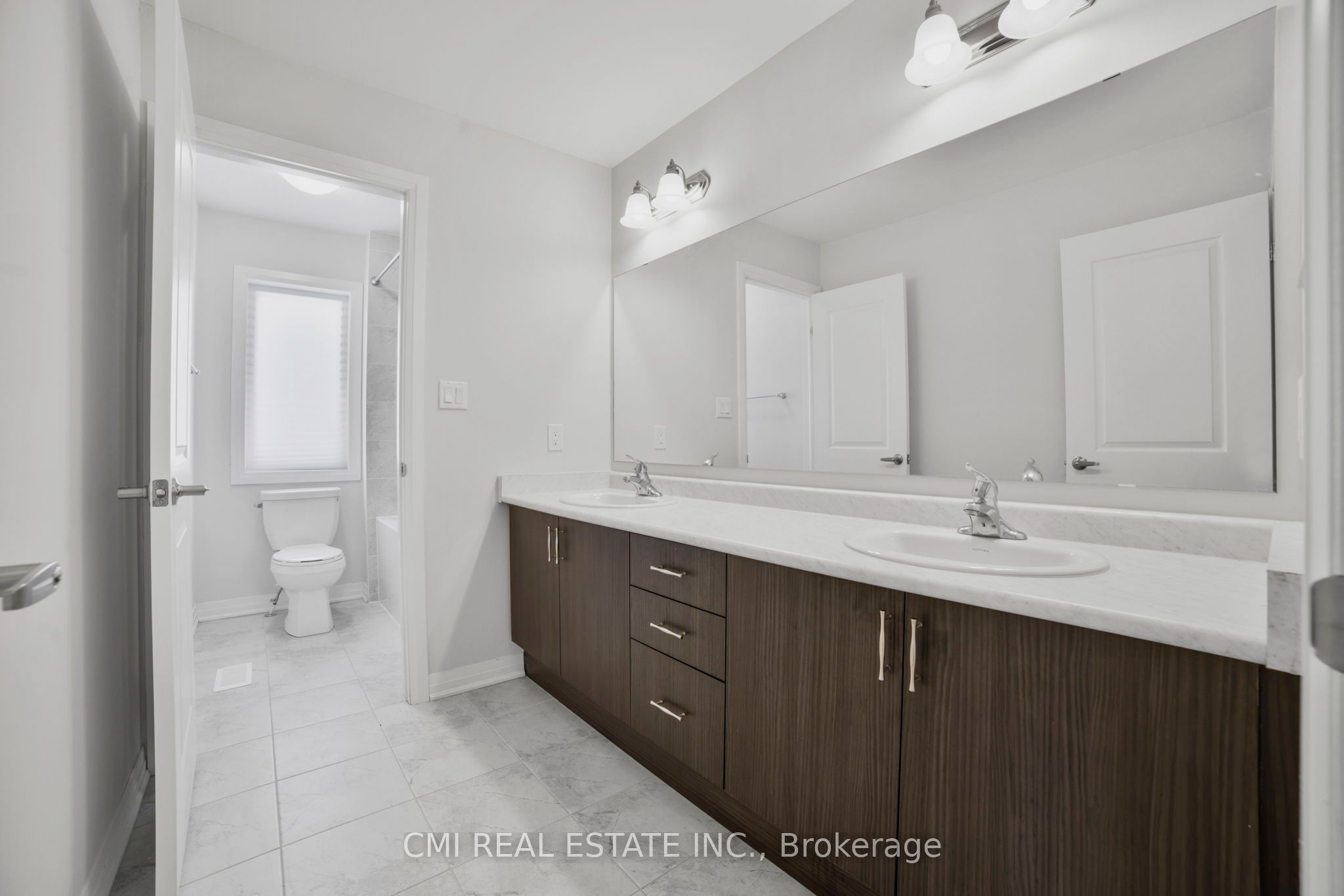 177 Leslie Davis St Property Photo 25