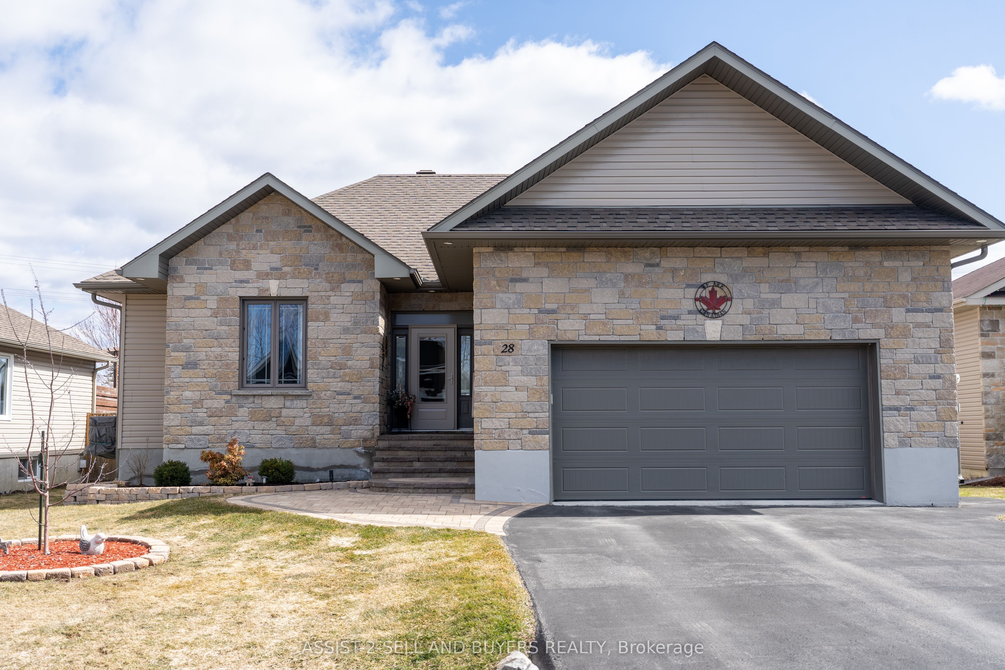 28 Abagail Crescent Property Photo