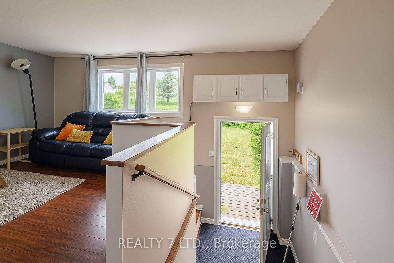 22 Lawrence Street N Property Photo 33