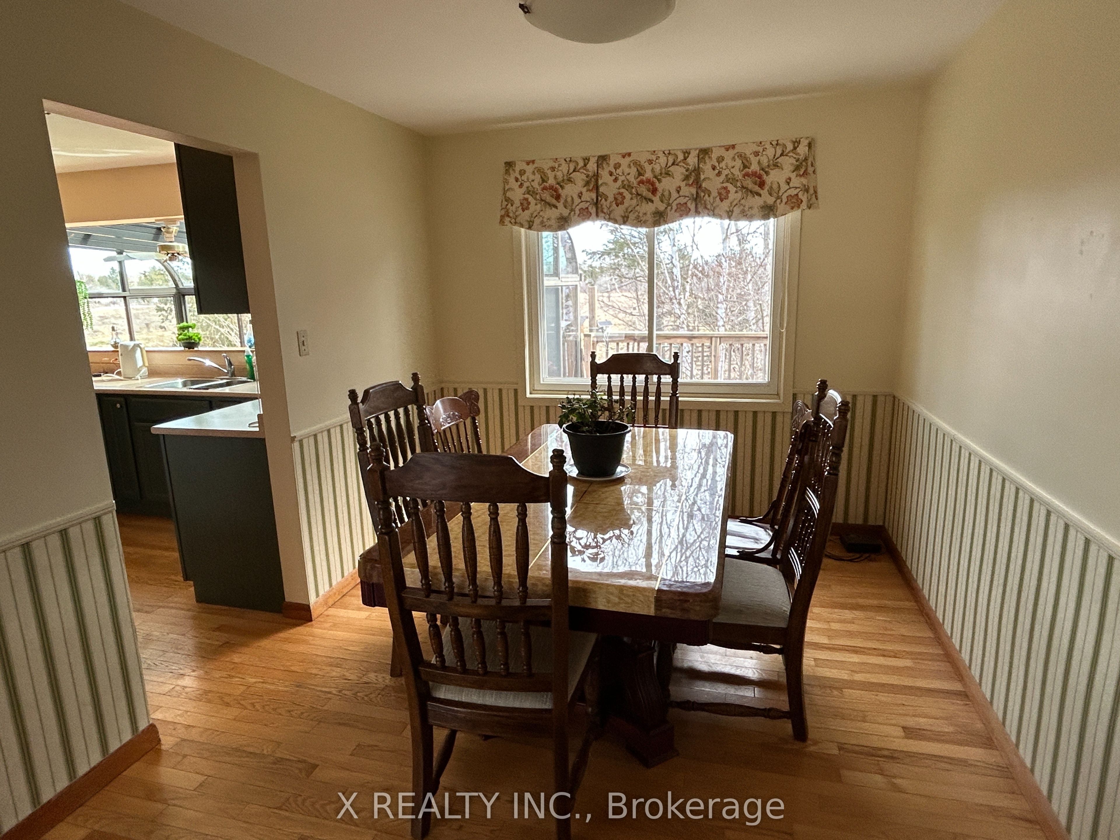 154 Brimley Road S Property Photo 16