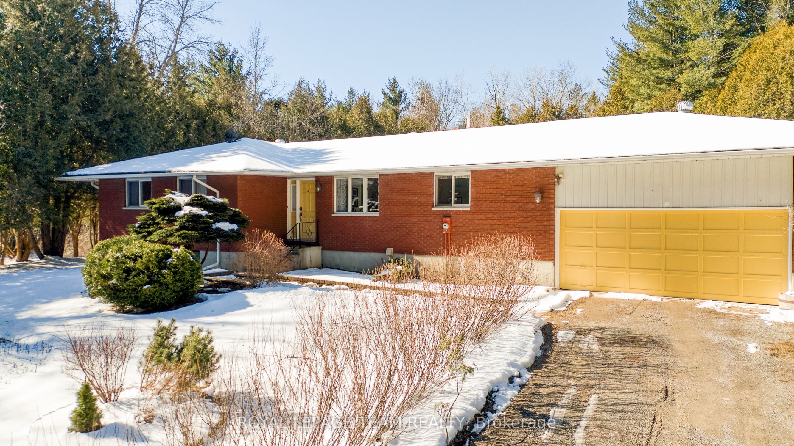 2431 Ramsay Con 8 Road Property Photo
