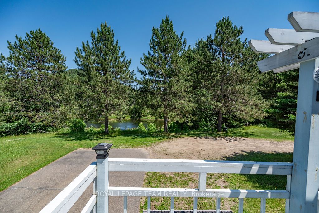 11462 Opeongo Road Property Photo 21