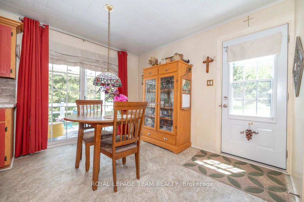 11462 Opeongo Road Property Photo 22