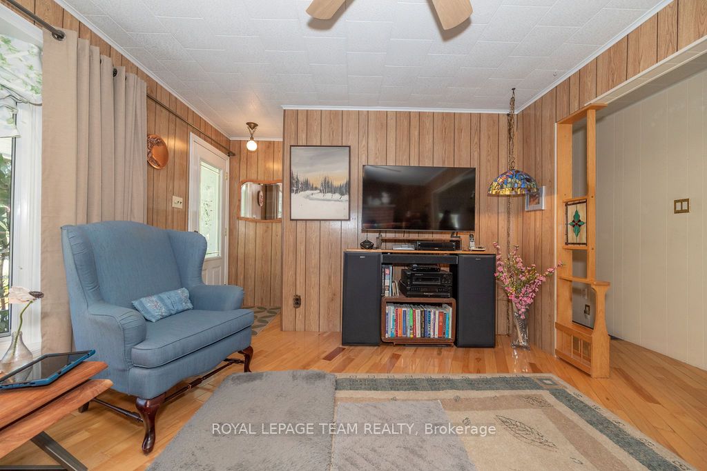 11462 Opeongo Road Property Photo 31