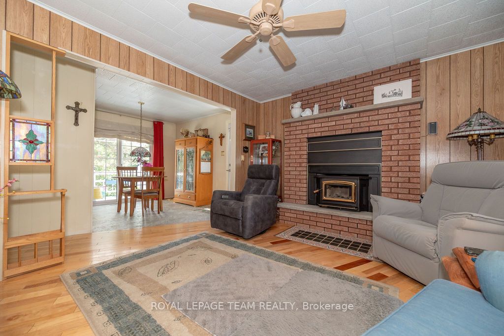 11462 Opeongo Road Property Photo 33