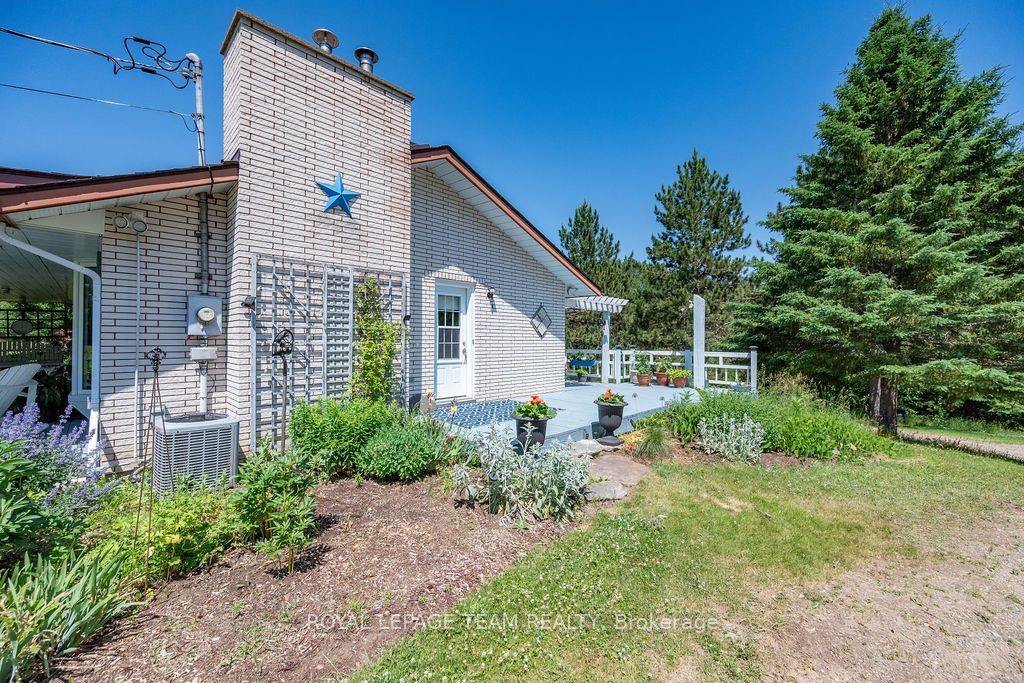 11462 Opeongo Road Property Photo 48