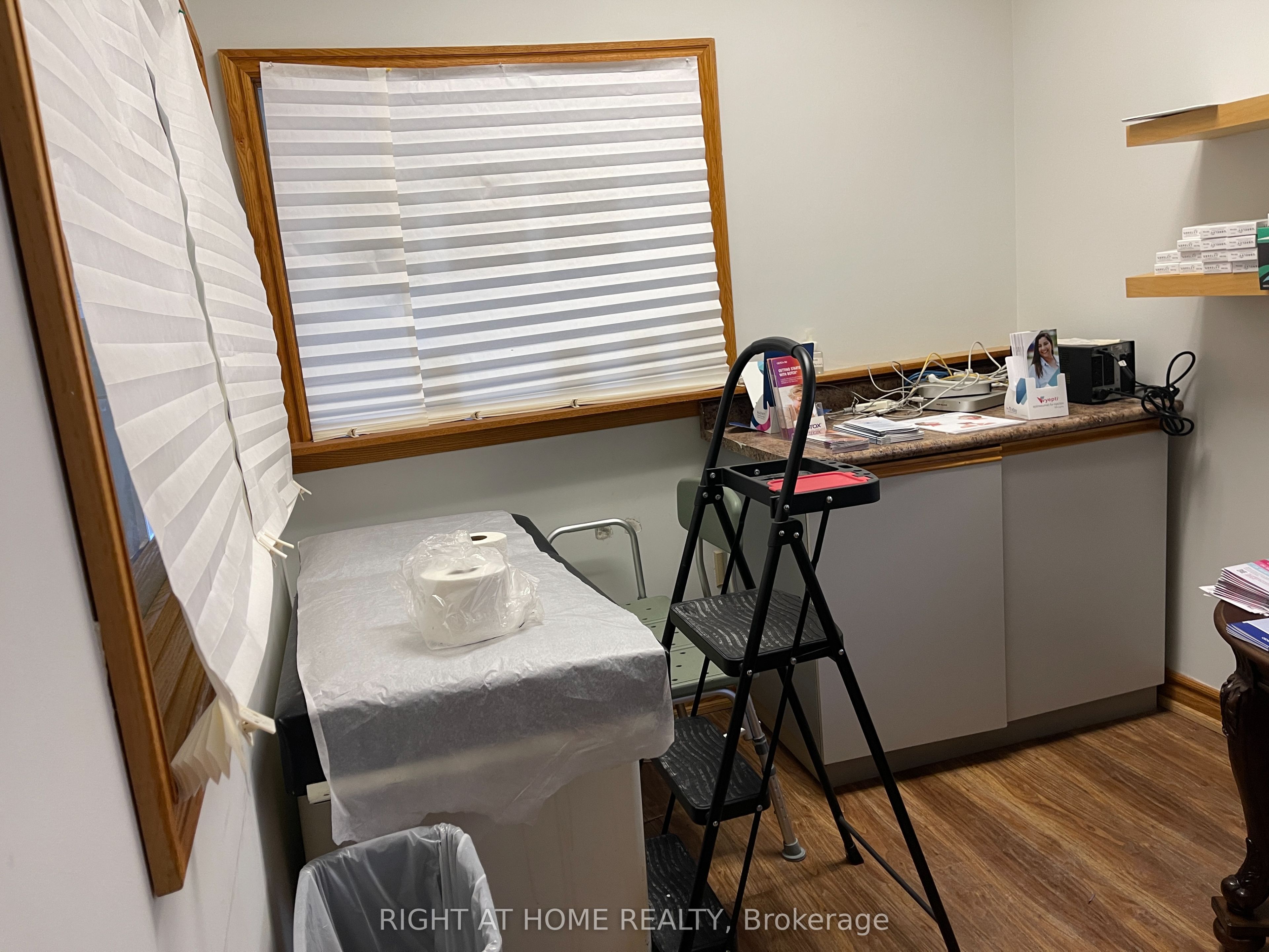 #a - 640 Concession Street Property Photo 7