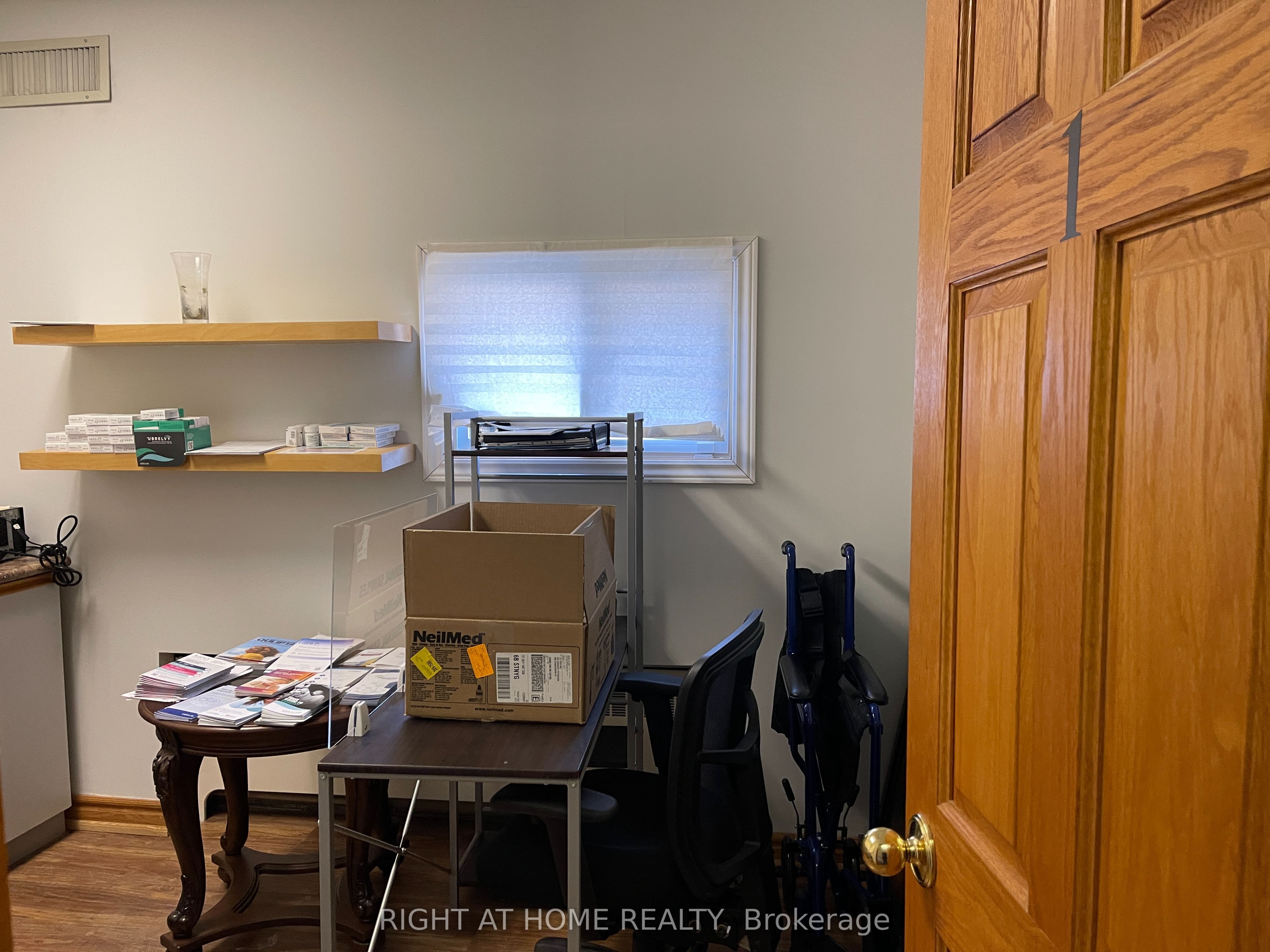 #a - 640 Concession Street Property Photo 8