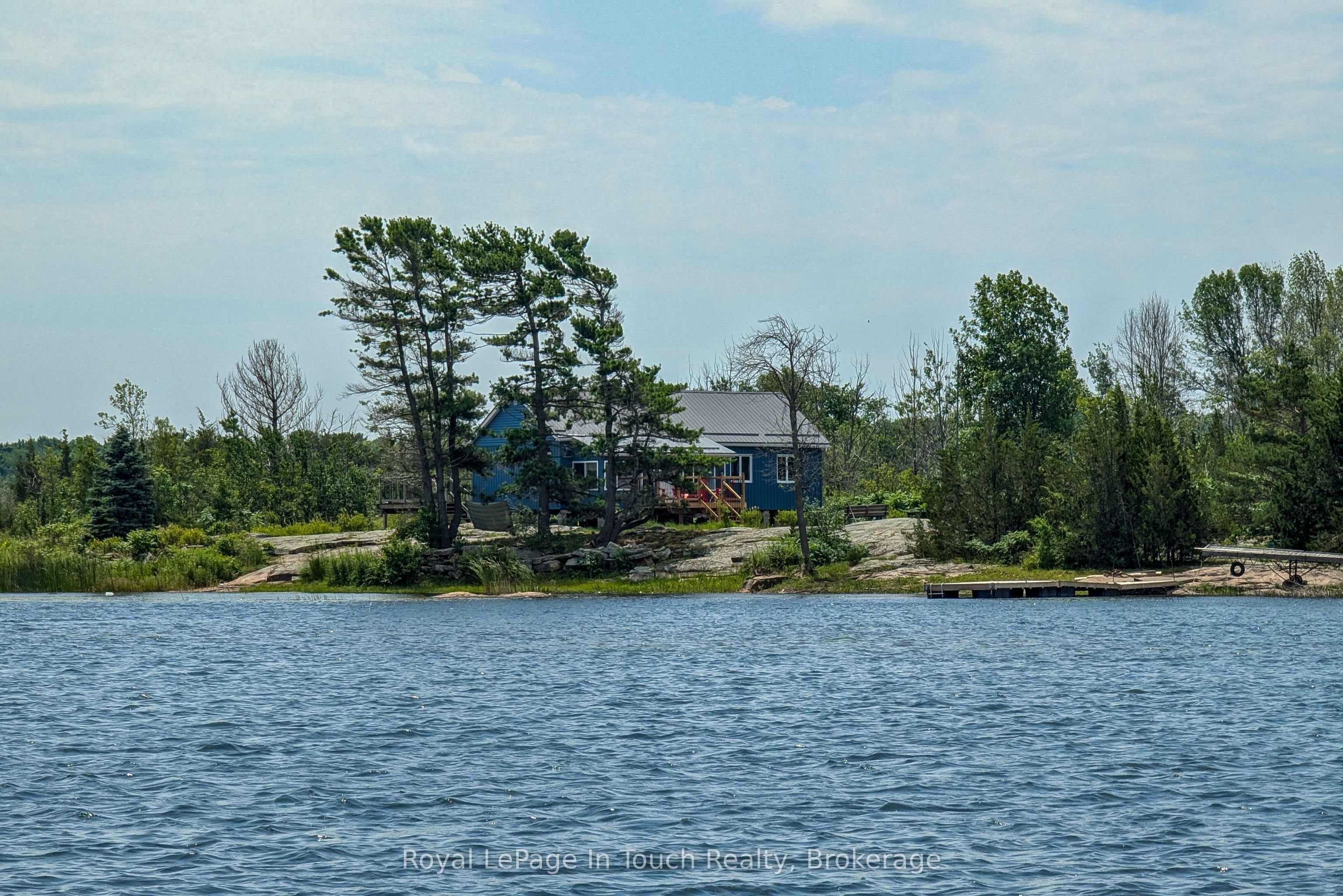 4 Island 470 N/a Property Photo 2