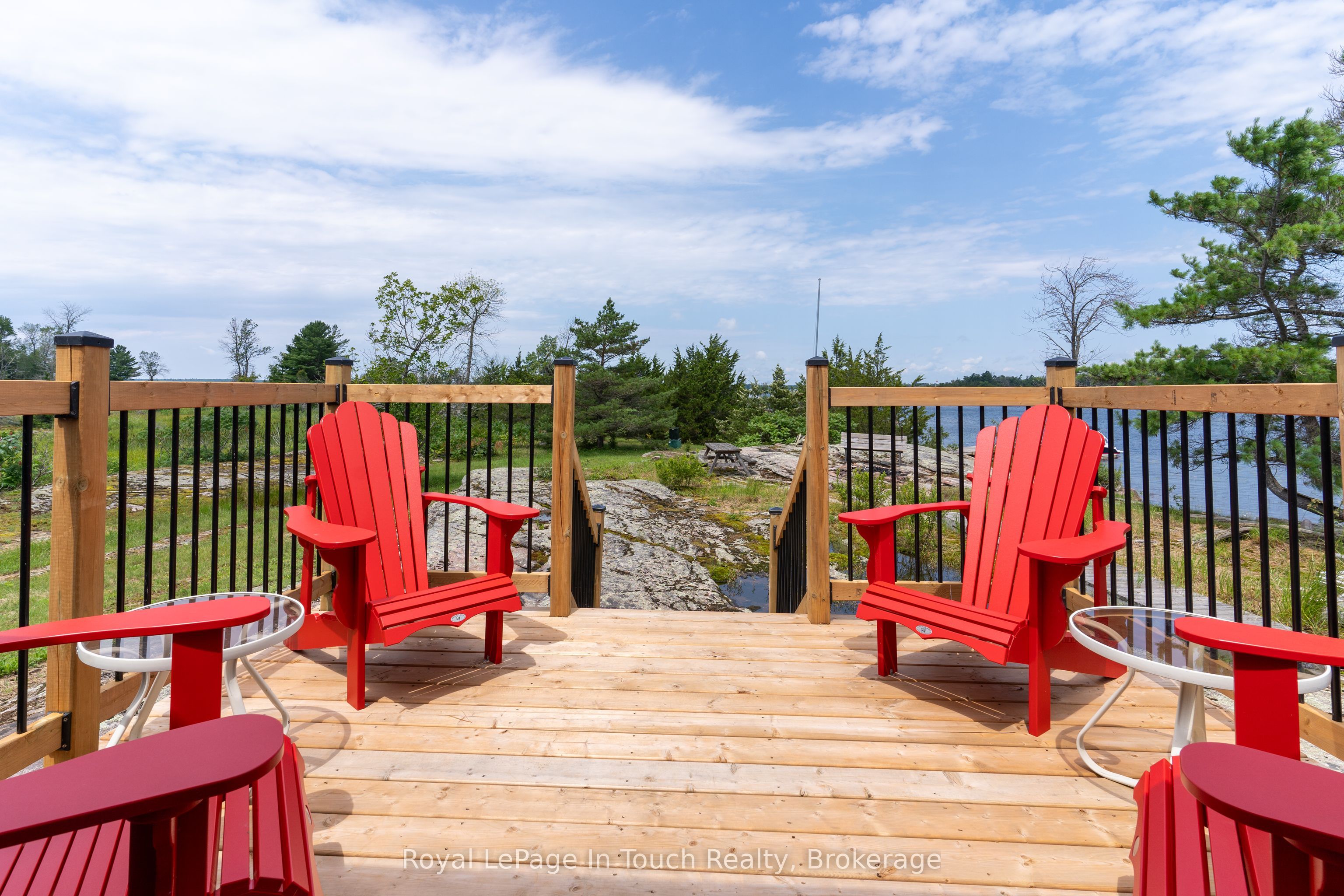 4 Island 470 N/a Property Photo 8