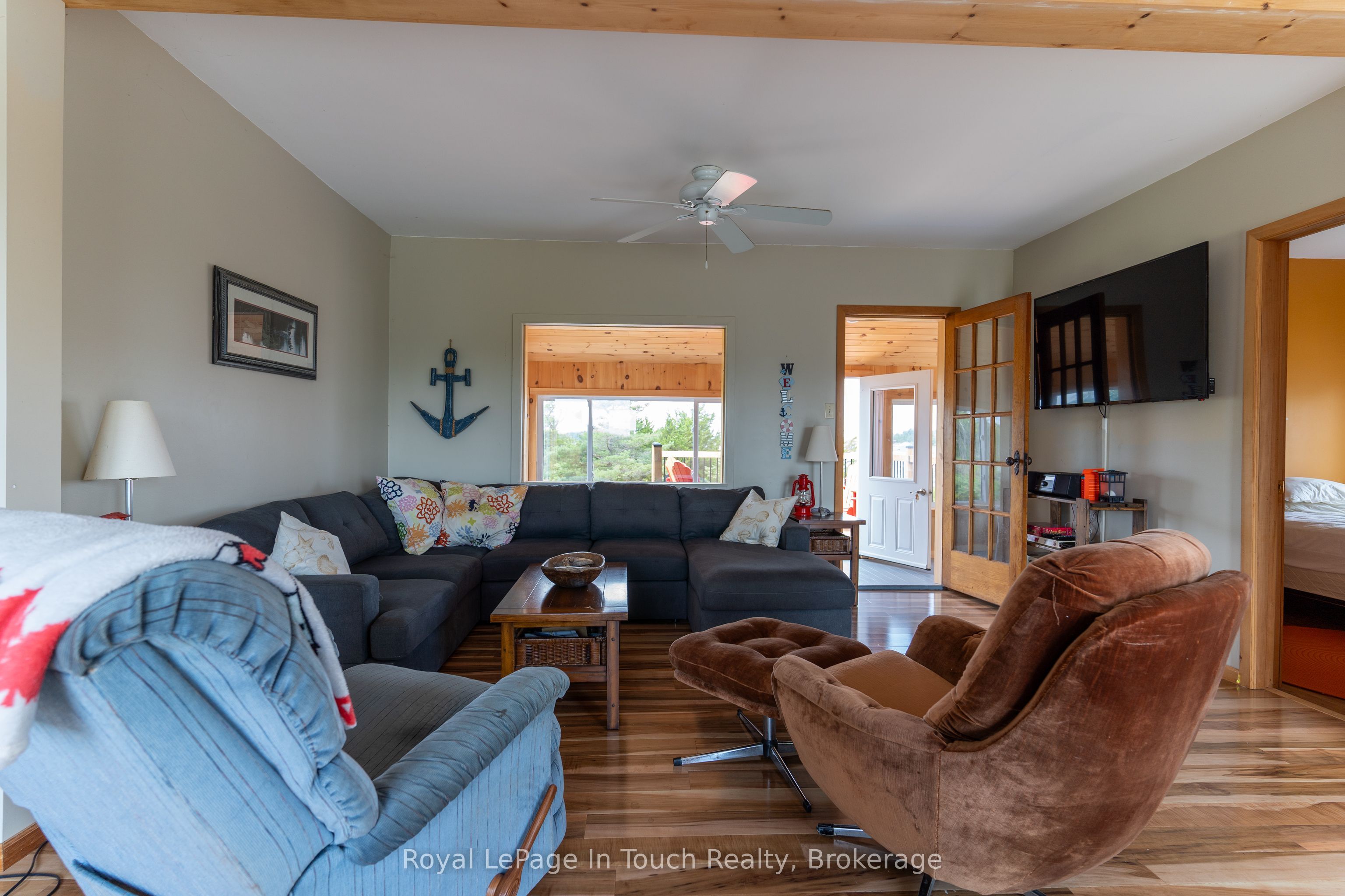 4 Island 470 N/a Property Photo 12