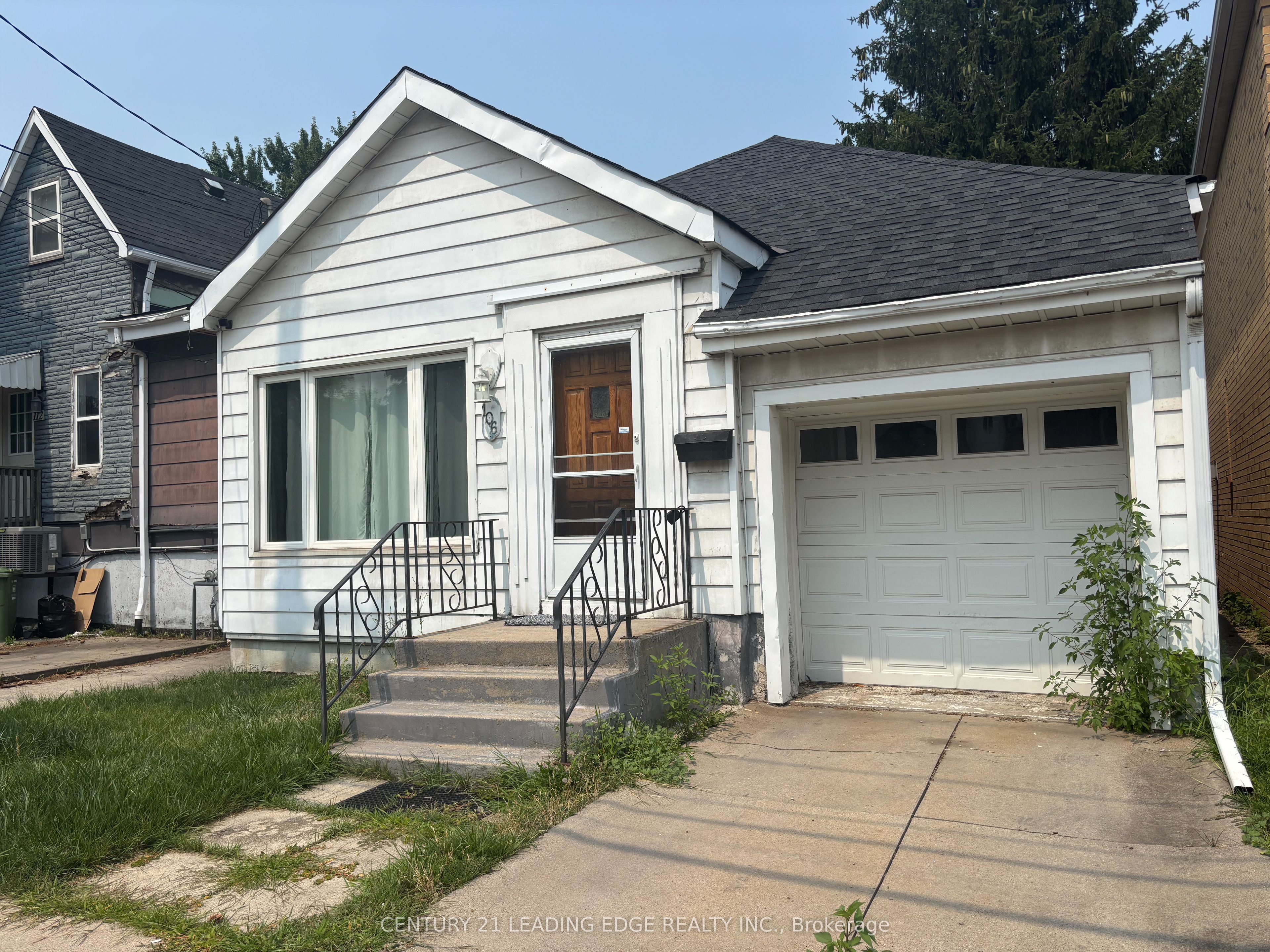 106 Whitney Avenue Property Photo 1