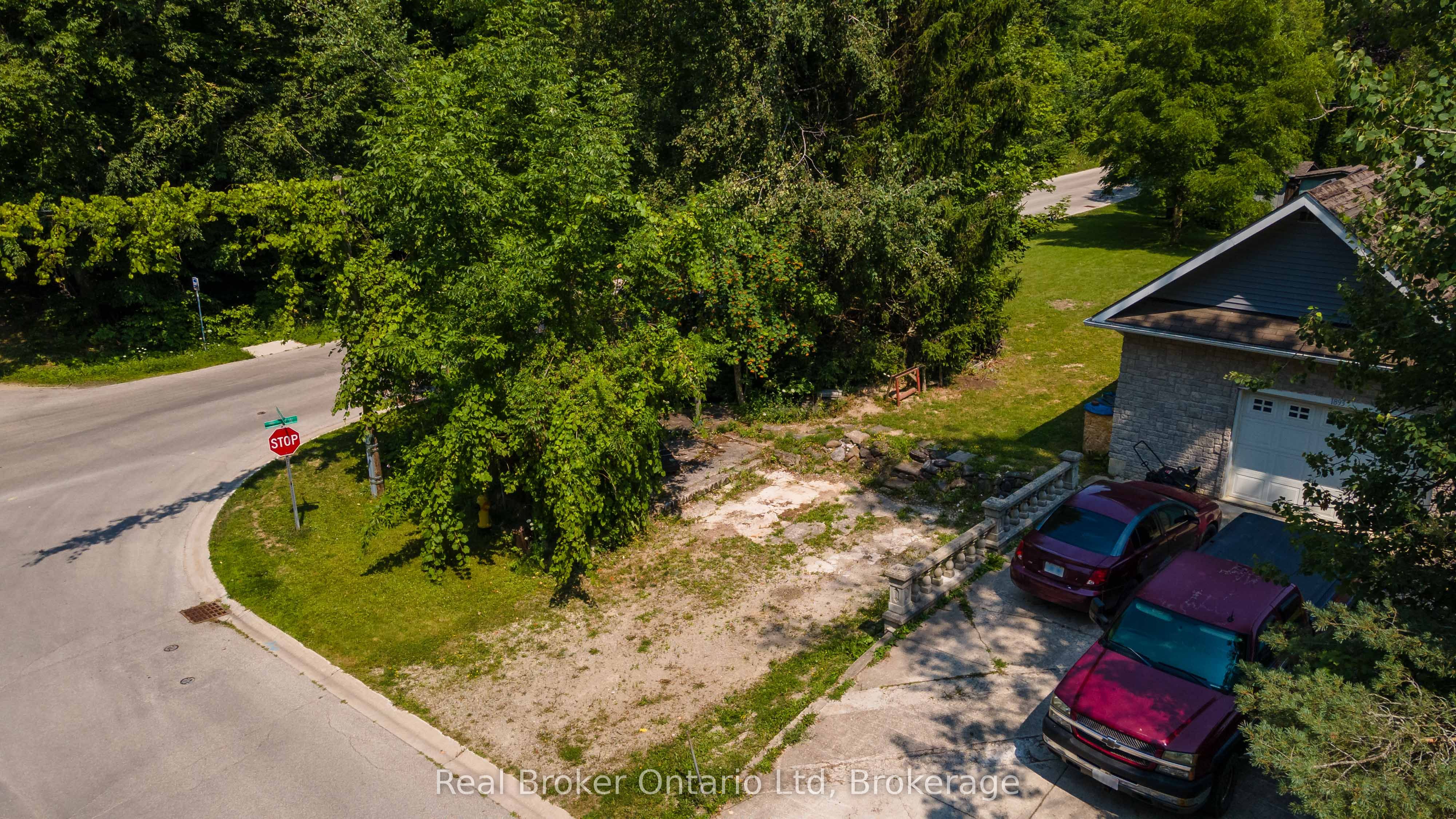 1895 8th Avenue Property Photo 1