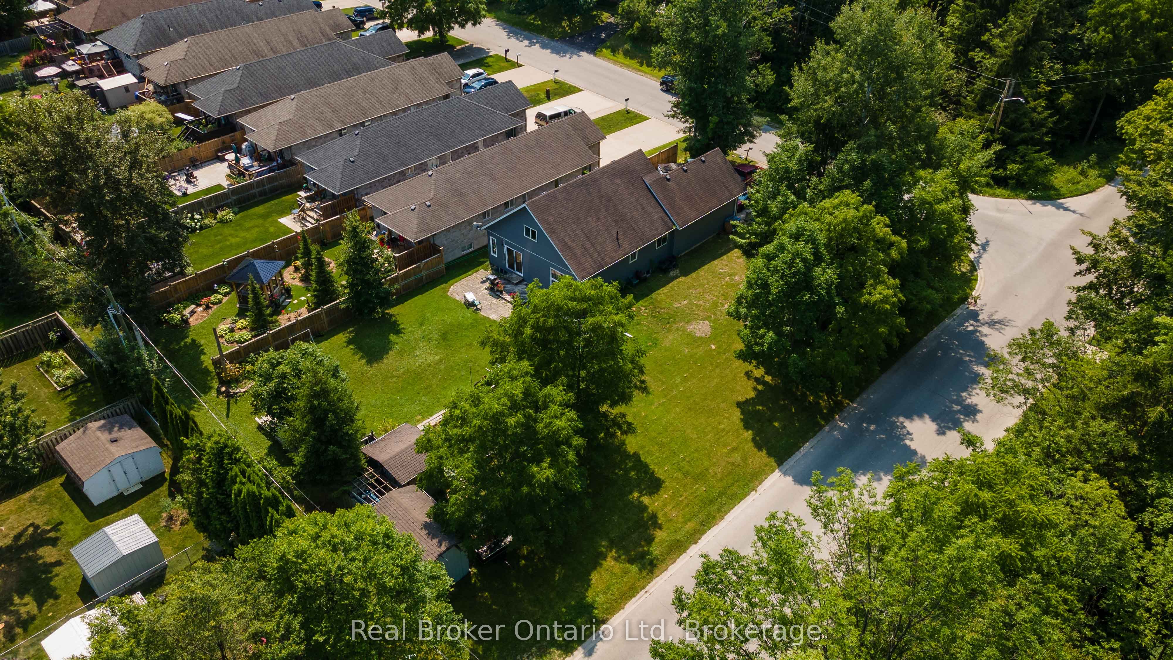 1895 8th Avenue Property Photo 6