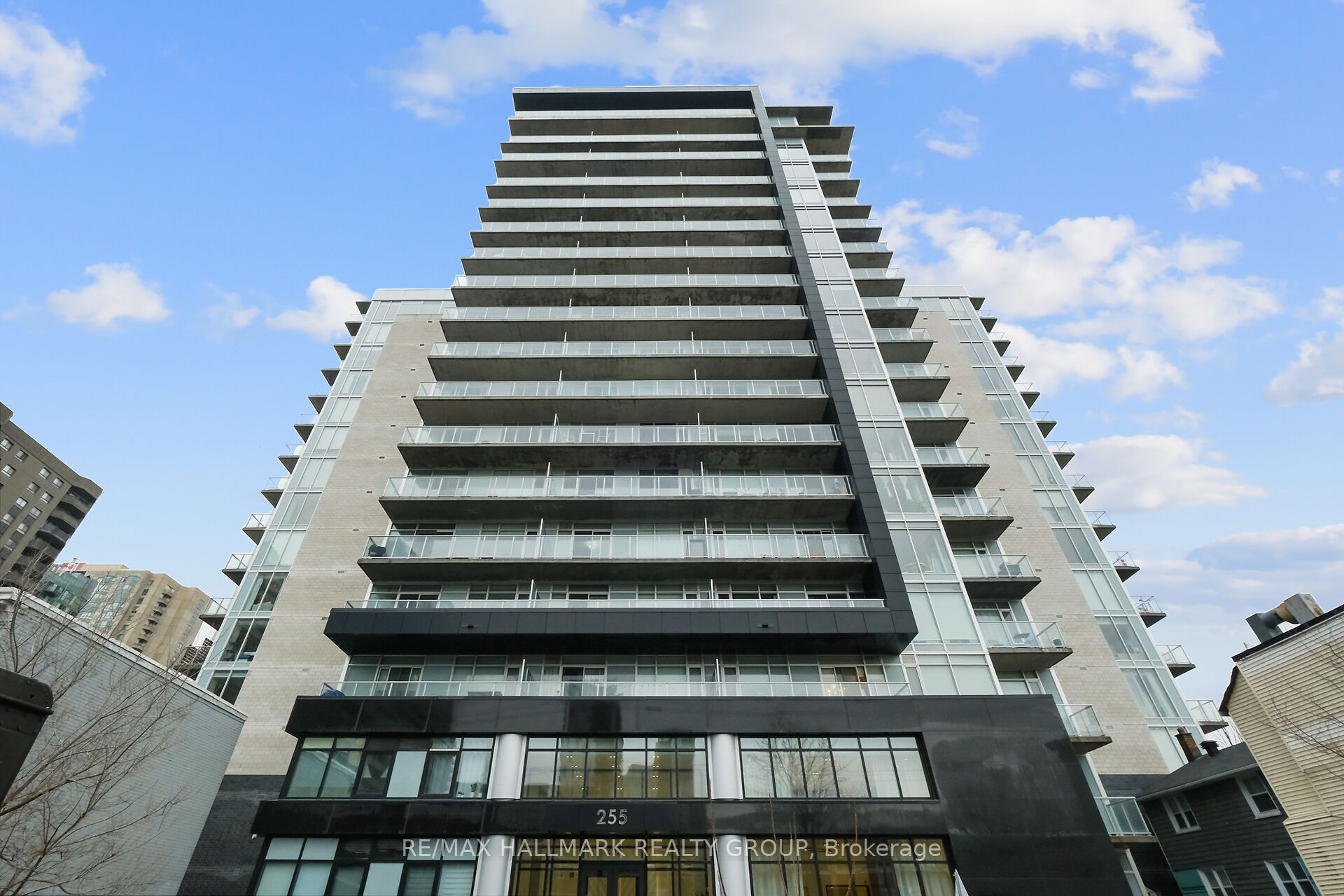 255 Bay Street 1009 Property Photo 1
