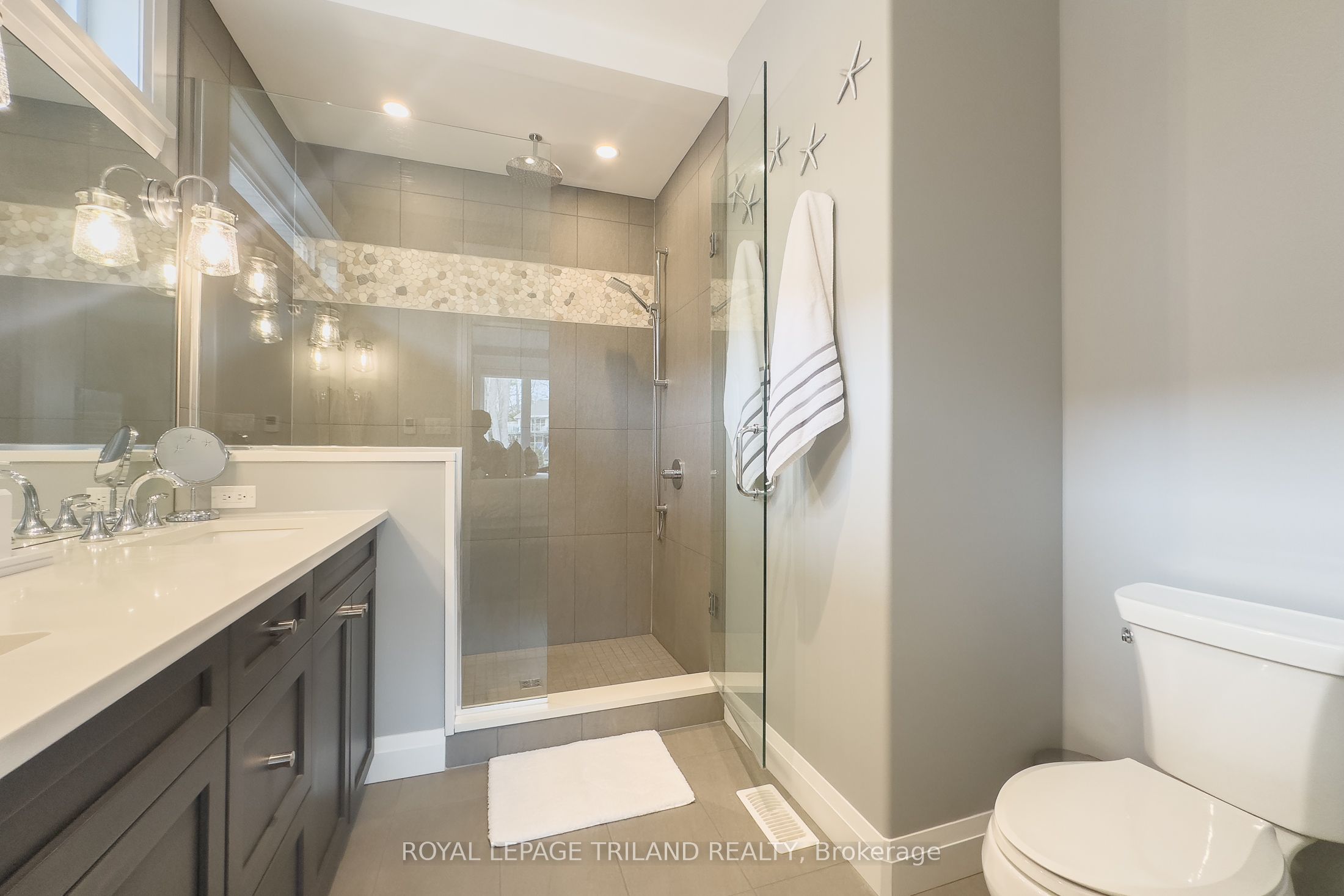 91 Gill Road Property Photo 26