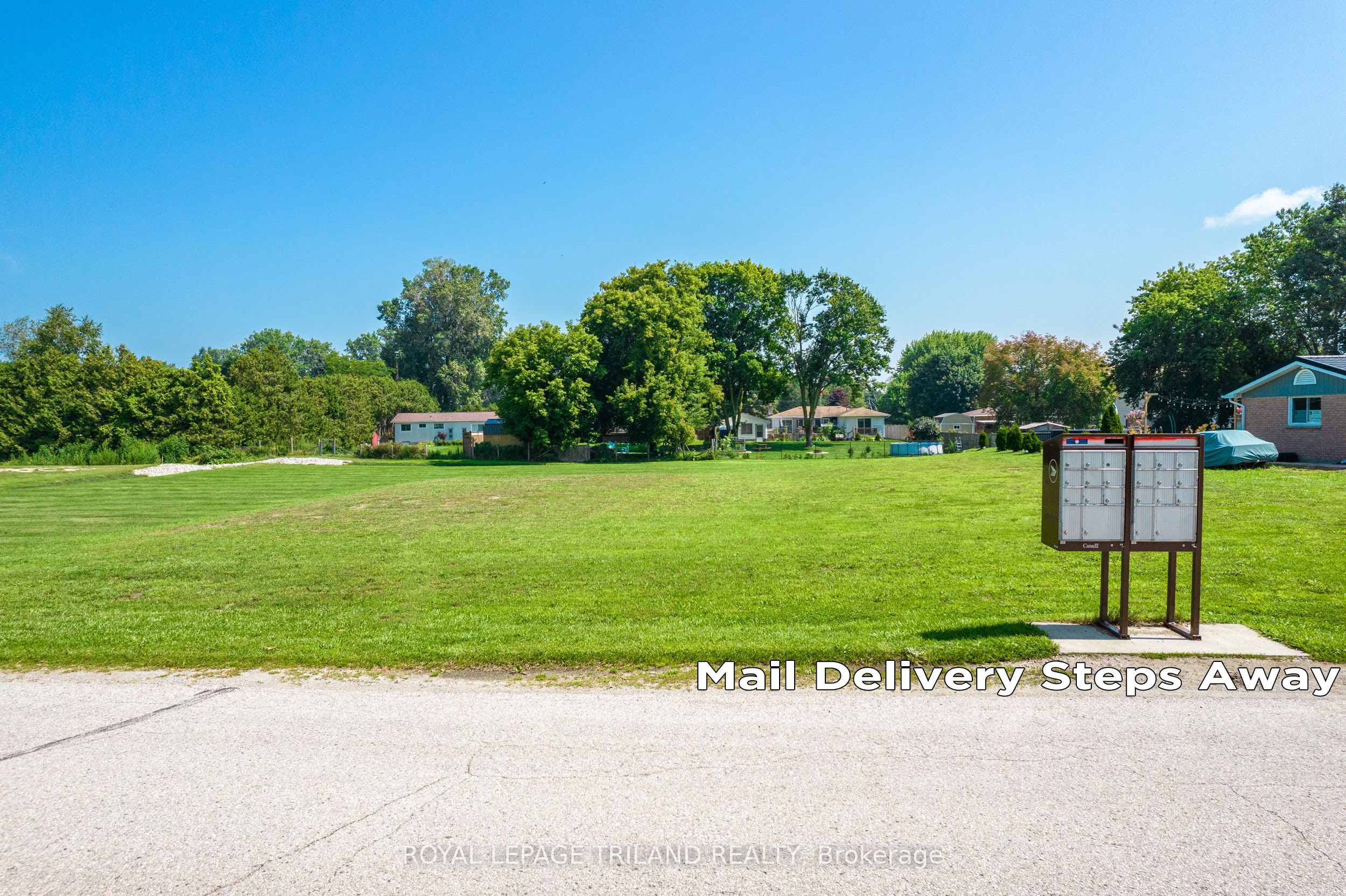 9944 Eric Street Property Photo 13