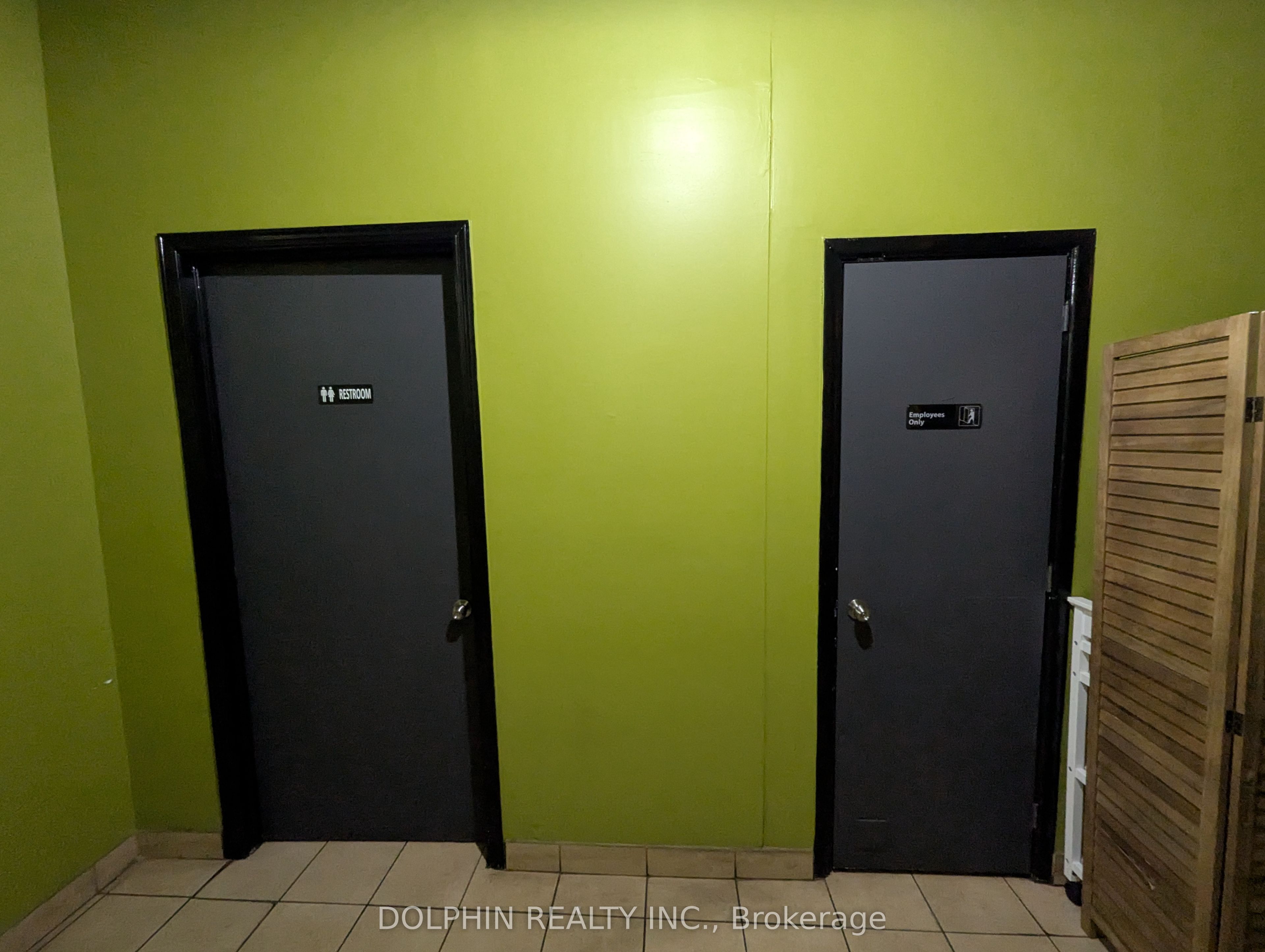 343 George Street North Street Property Photo 14