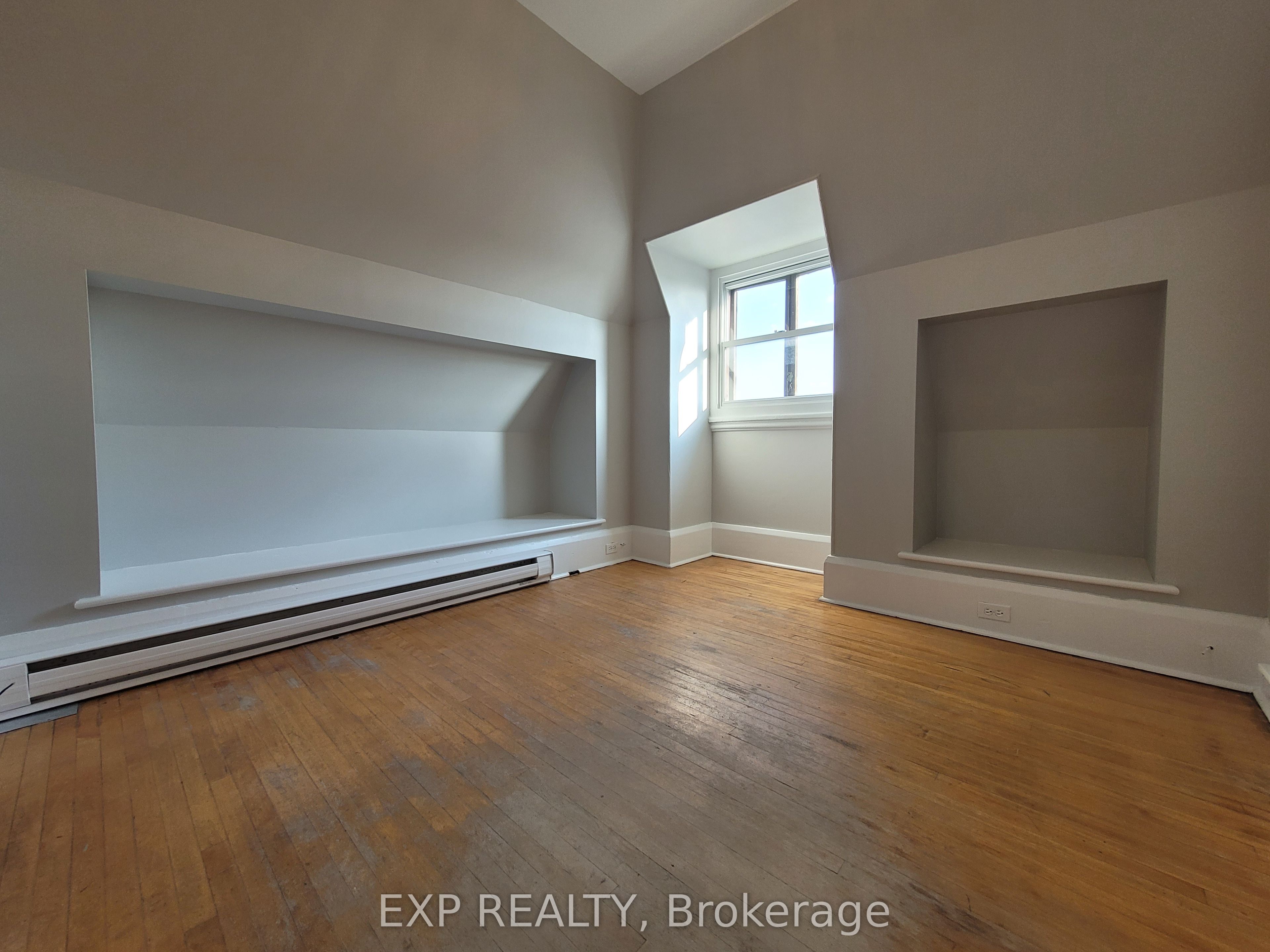 #7 - 73 Mill Street Property Photo 6