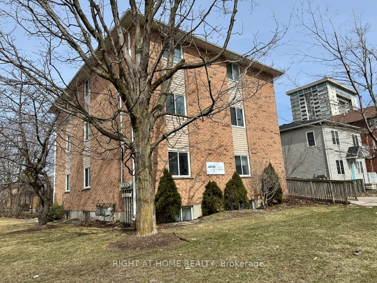 26 Columbia Street Property Photo 1