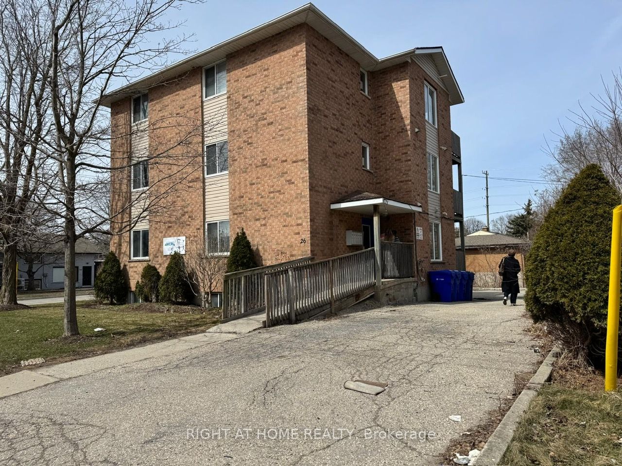 26 Columbia Street Property Photo 5