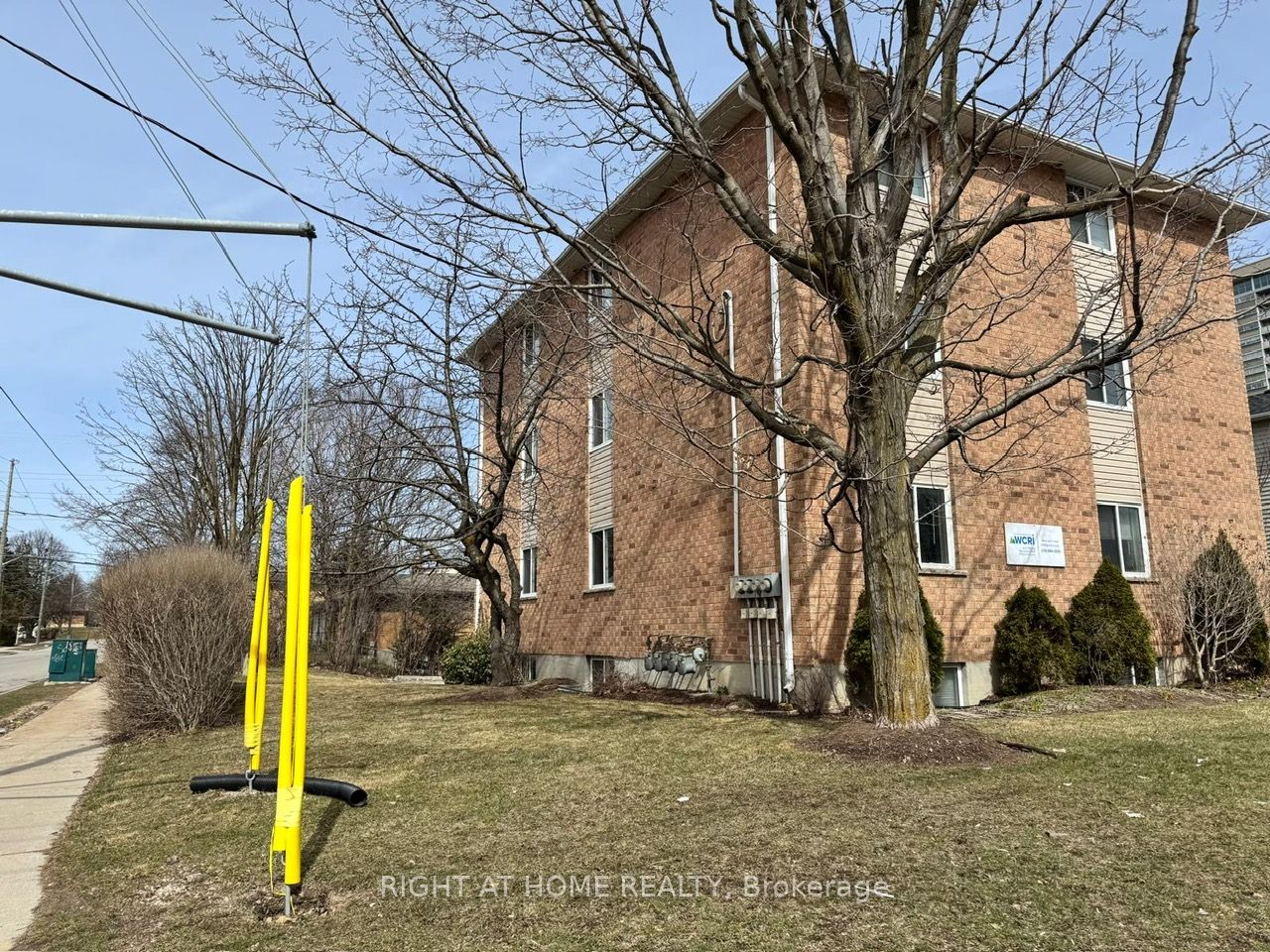 26 Columbia Street Property Photo 8