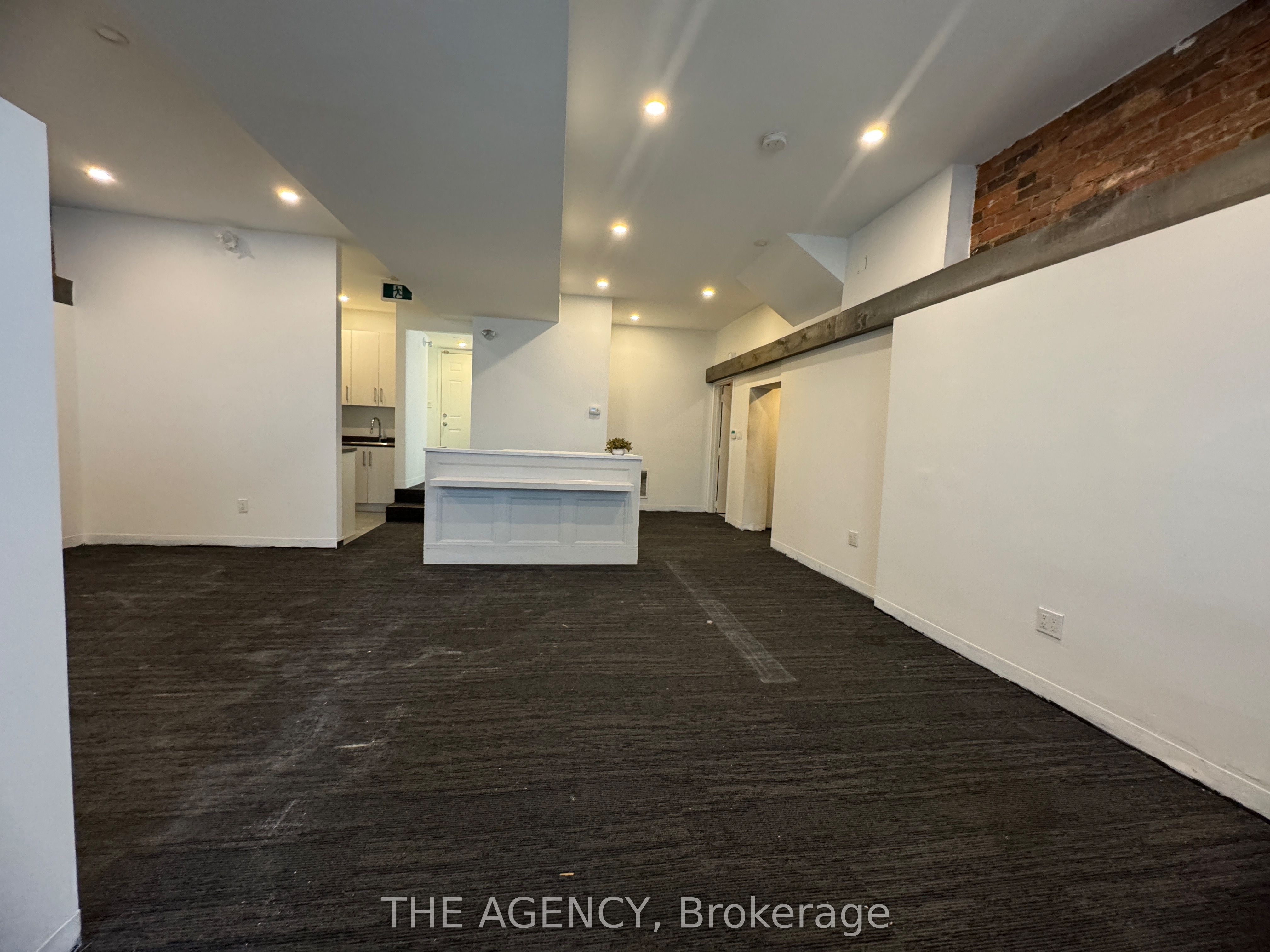 139 John Street Property Photo 6