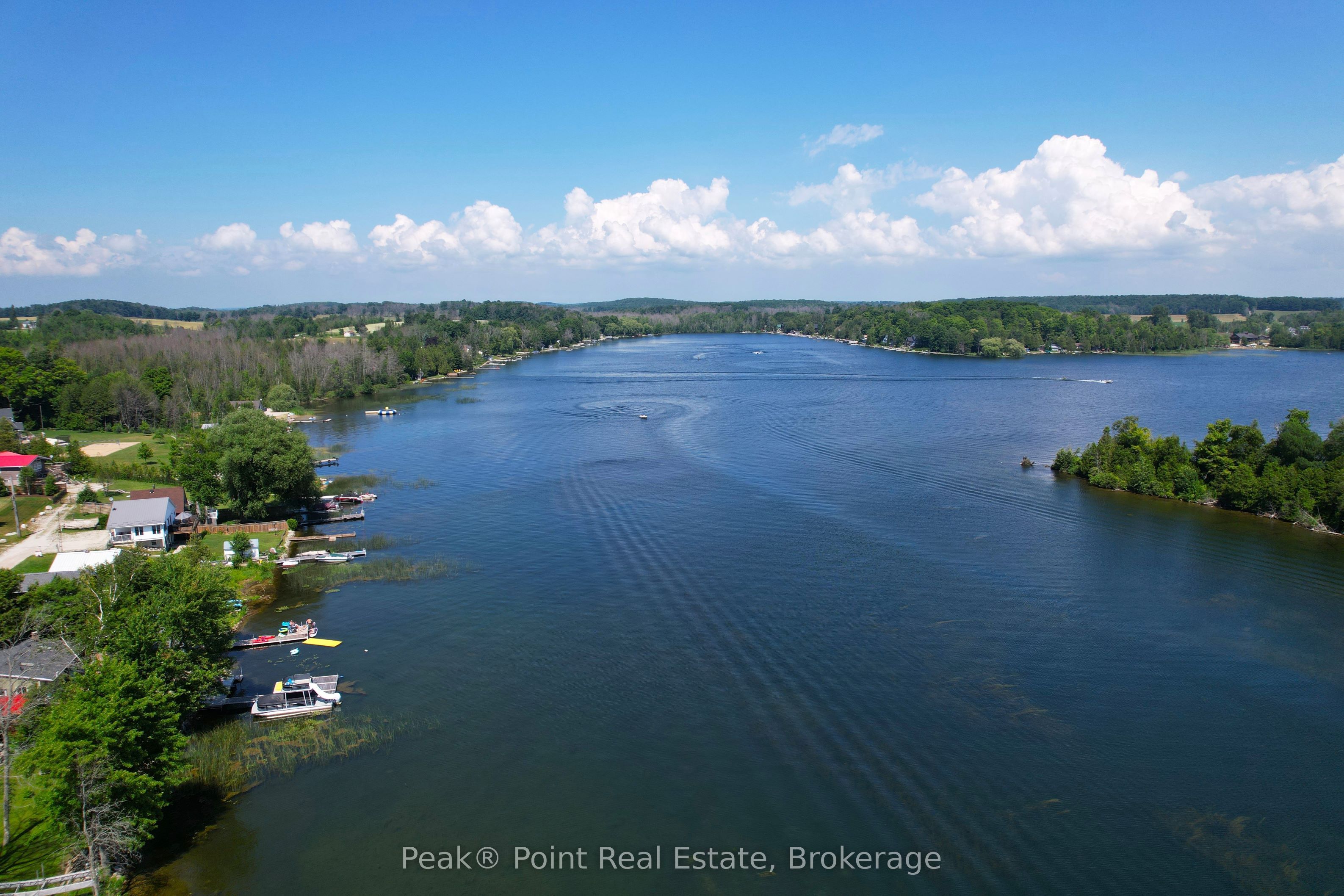 34 Islandview Drive Property Photo 5