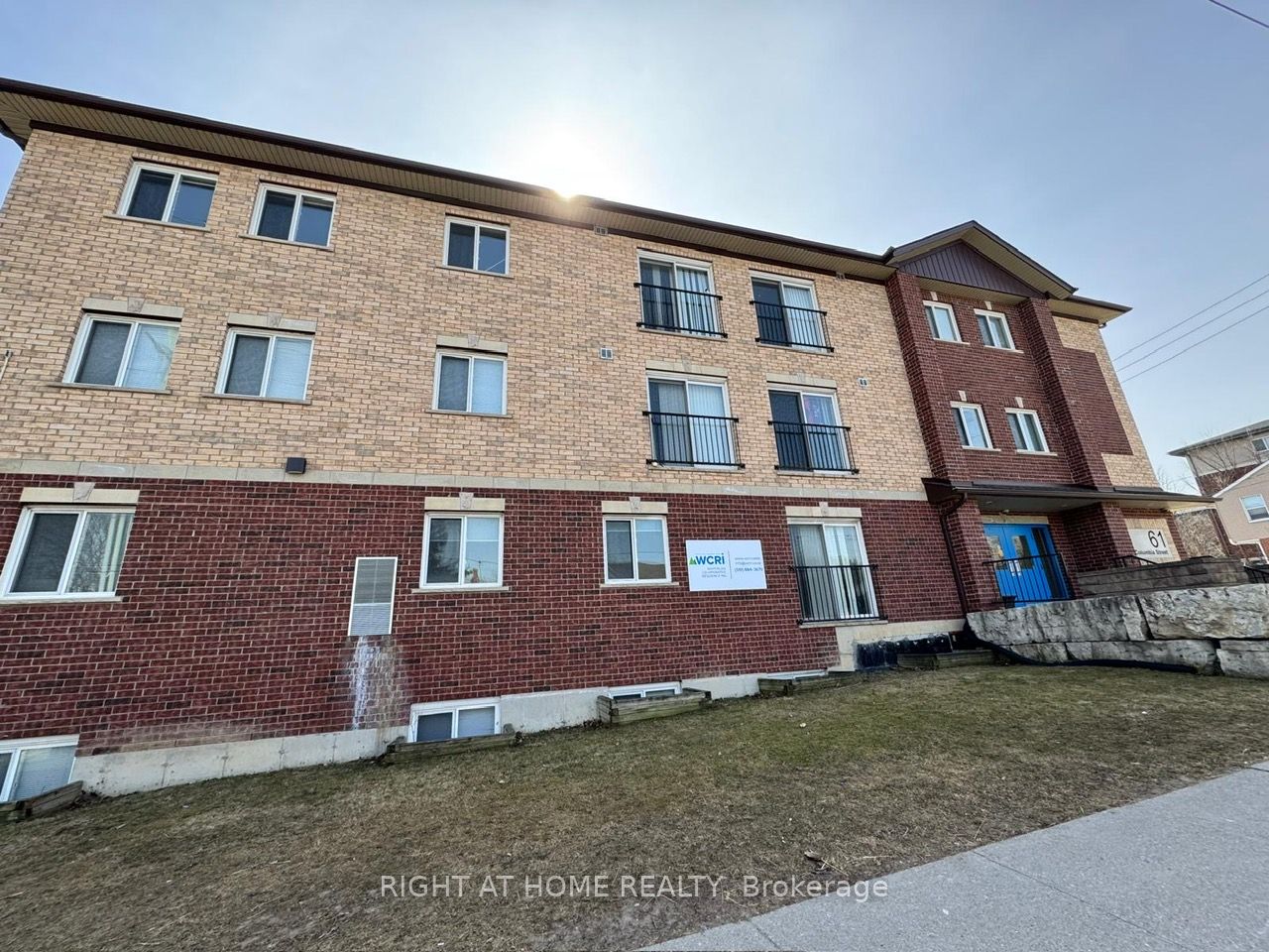 41 Columbia Street Property Photo 5