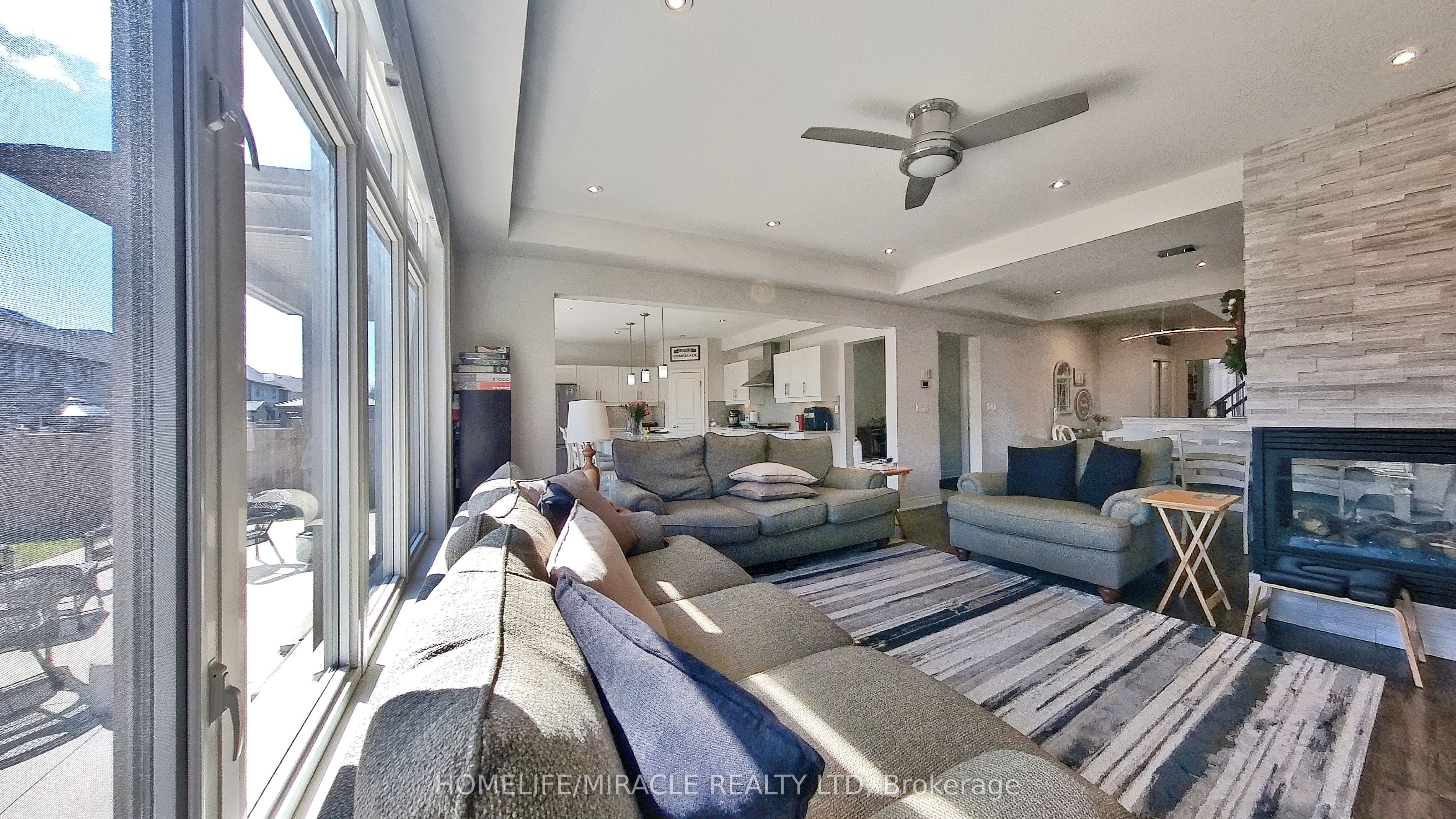117 Eaglecrest Street Property Photo 12