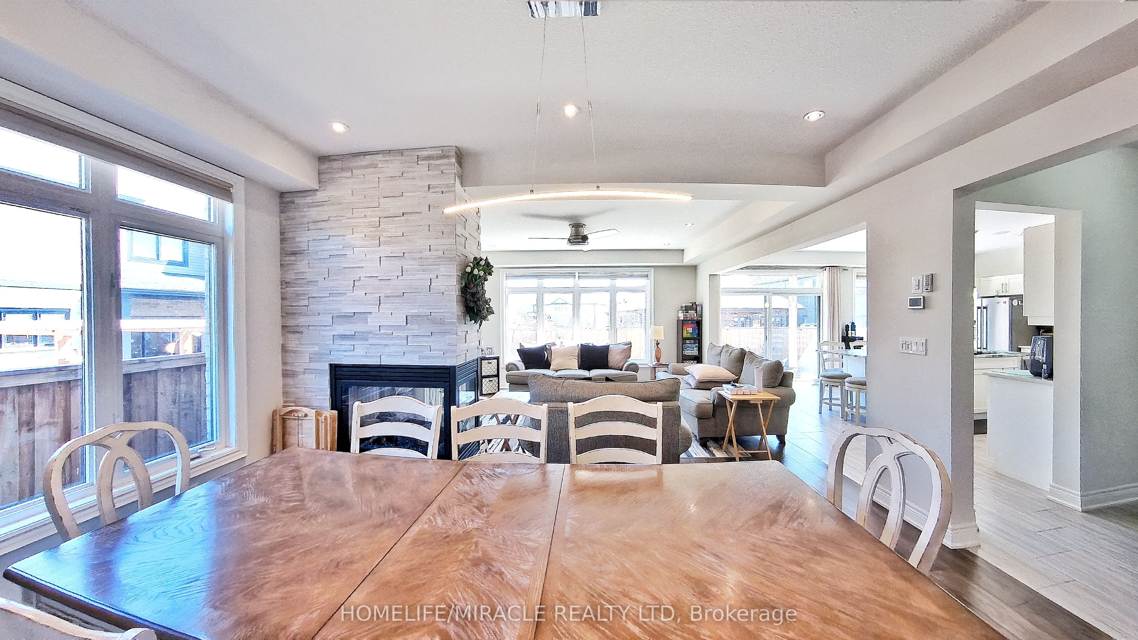 117 Eaglecrest Street Property Photo 21