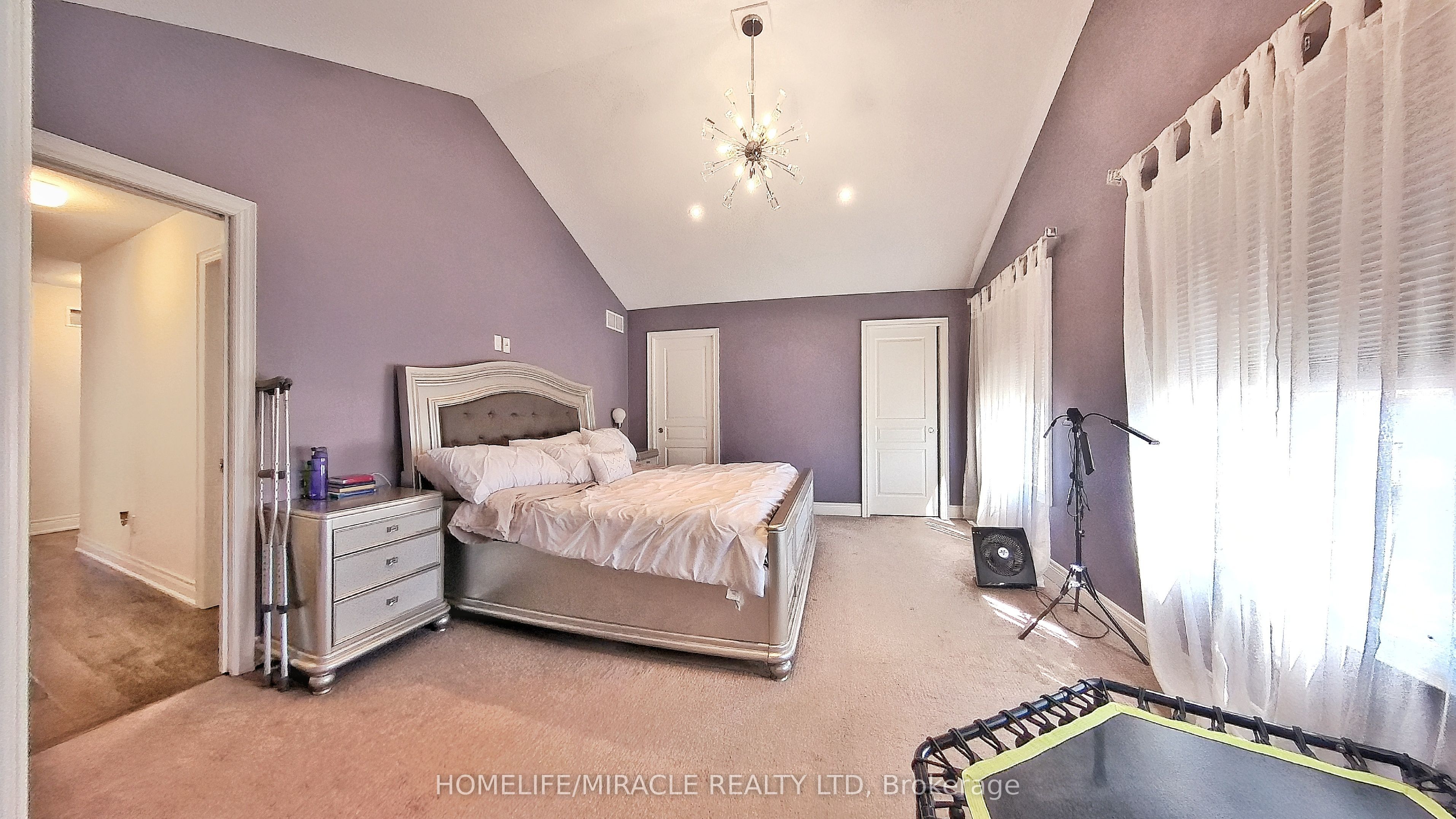 117 Eaglecrest Street Property Photo 30