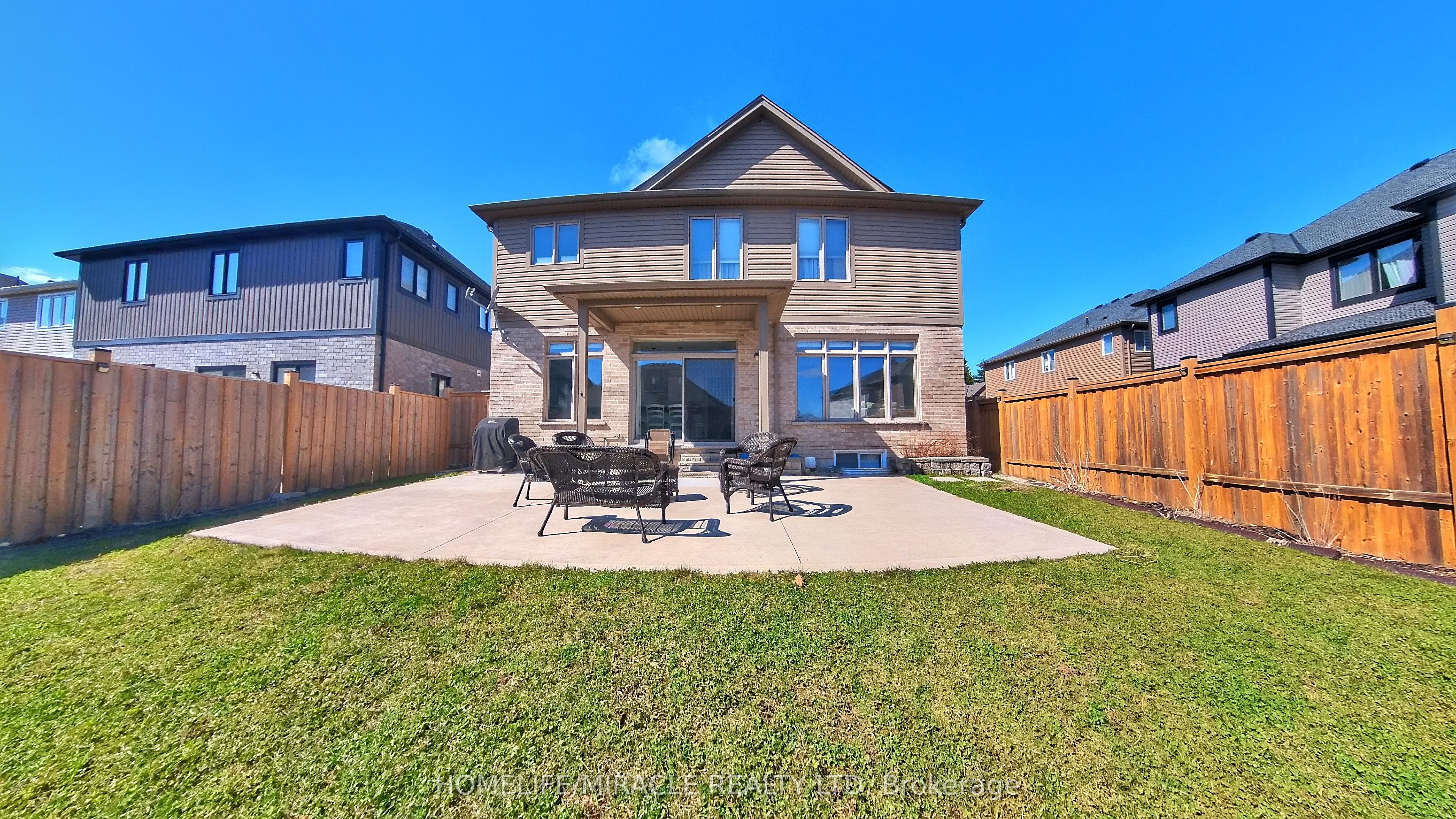 117 Eaglecrest Street Property Photo 49