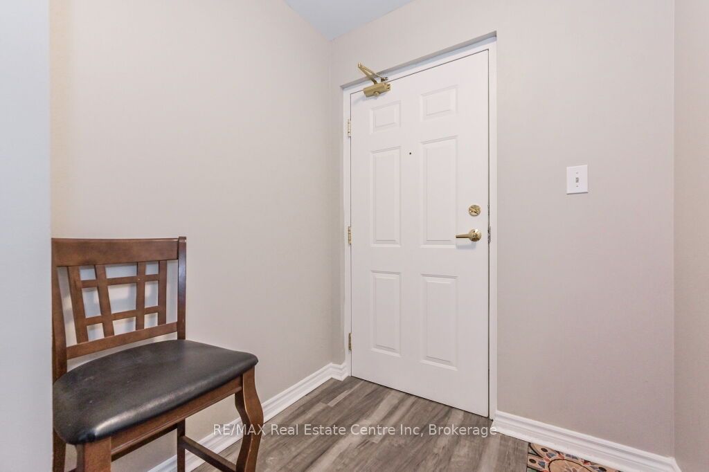 #103 - 245 Queen Street Property Photo 13