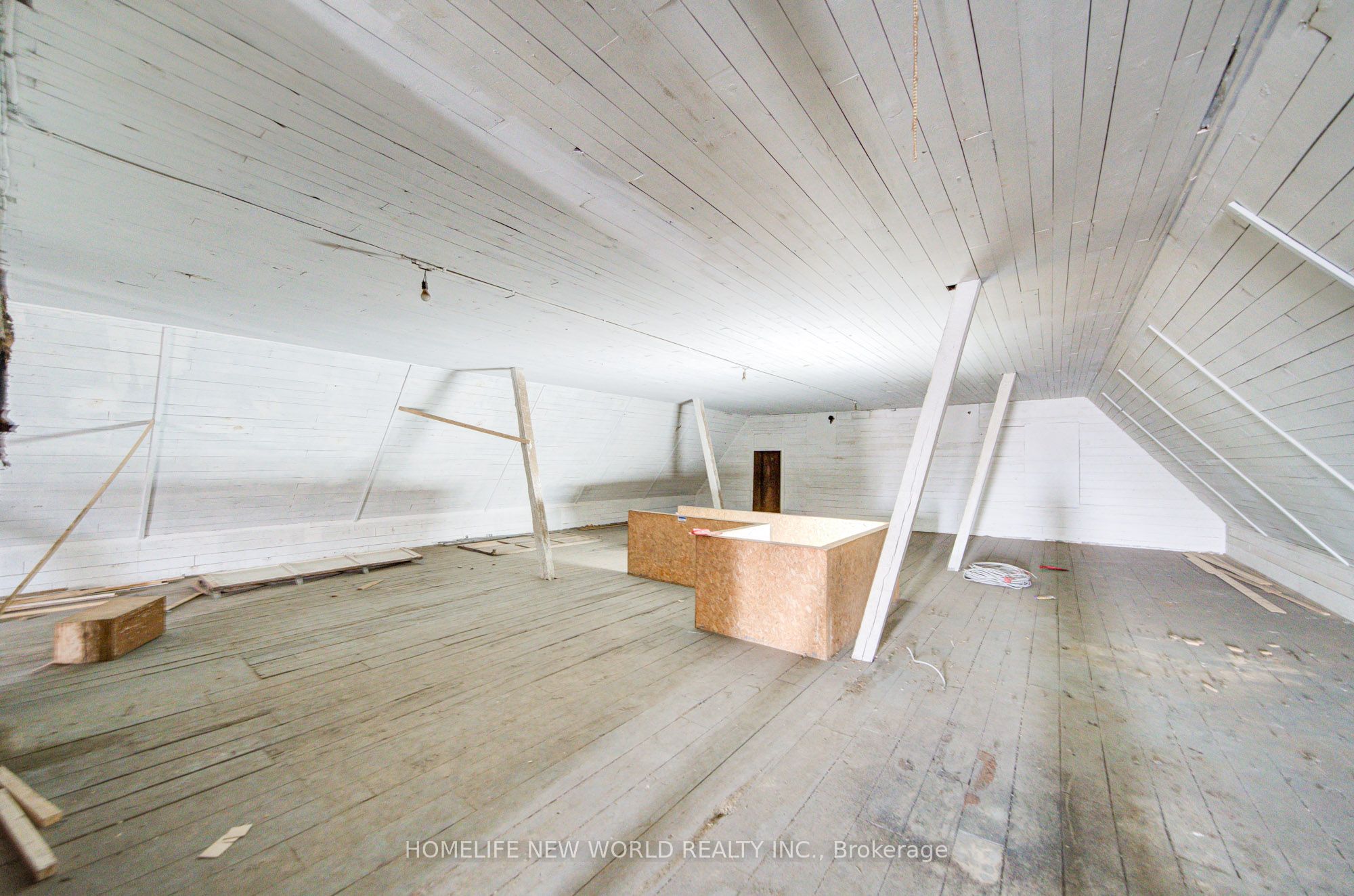 15 Earl Street Property Photo 47