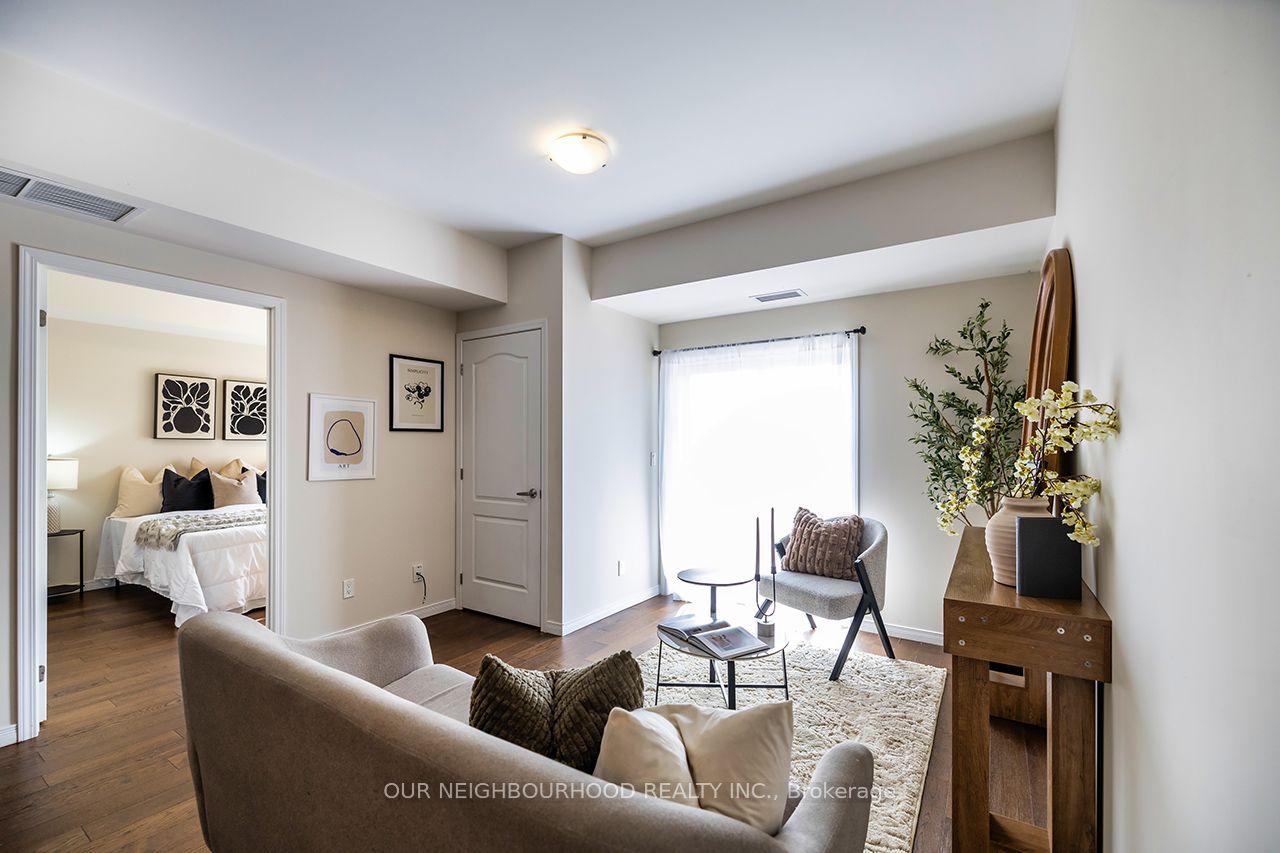 930 Wentworth St Property Photo 1