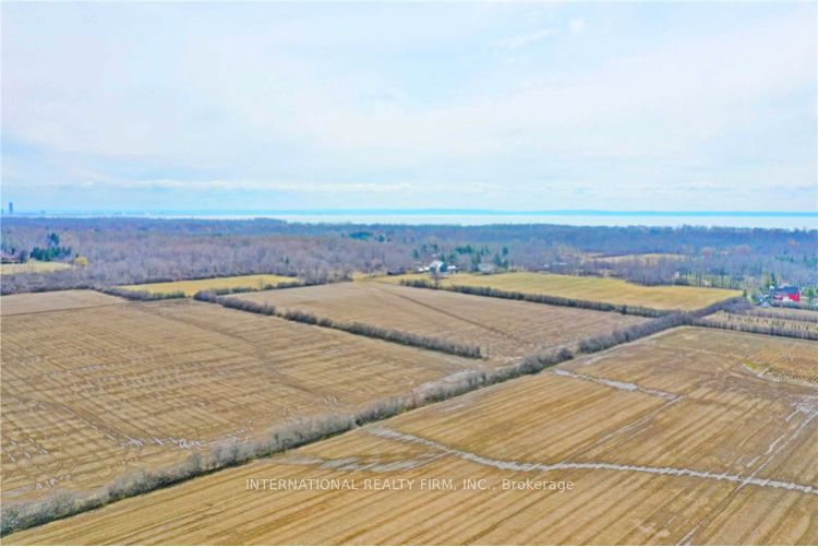 2043 Garrison Road Property Photo 9