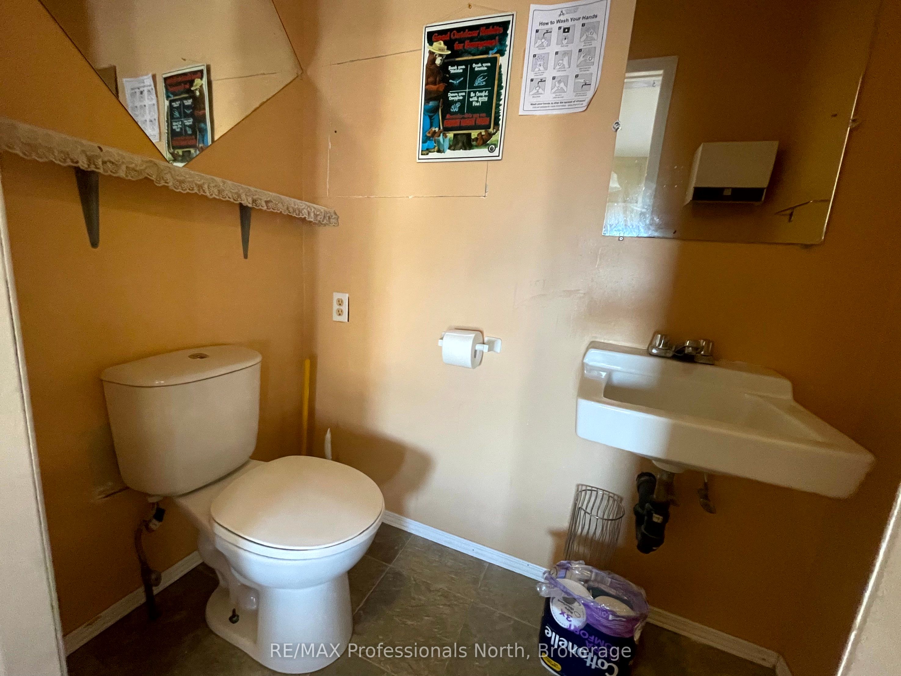 #3 - 83 Maple Avenue Property Photo 3